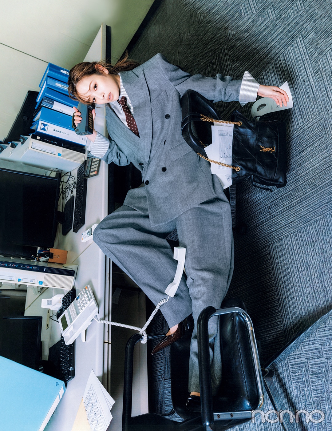 横田真悠の連載メインカット【non-no2025年6月号】