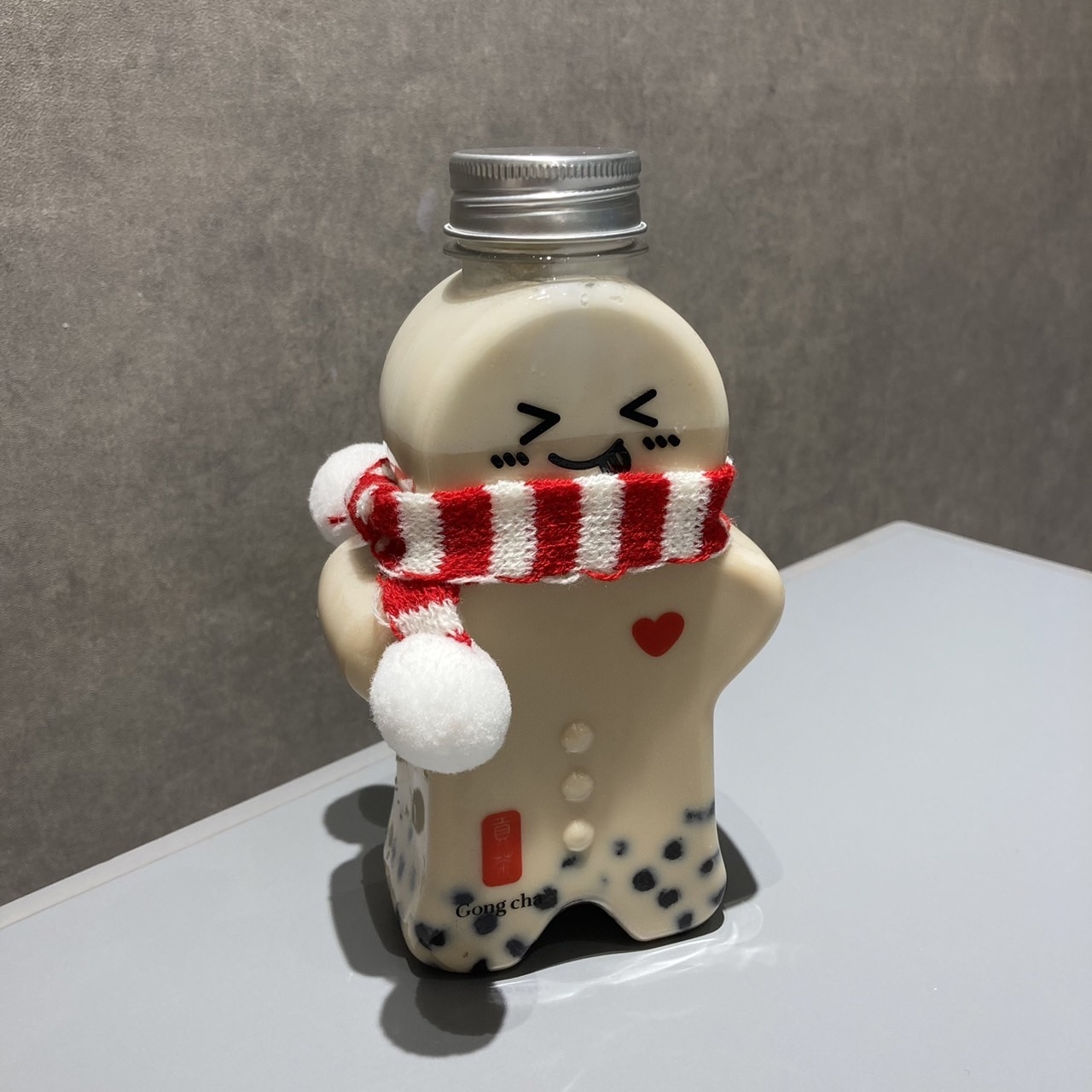 ジンジャーブレッドマン　ゴンチャ　アップルシナモンミルクティー