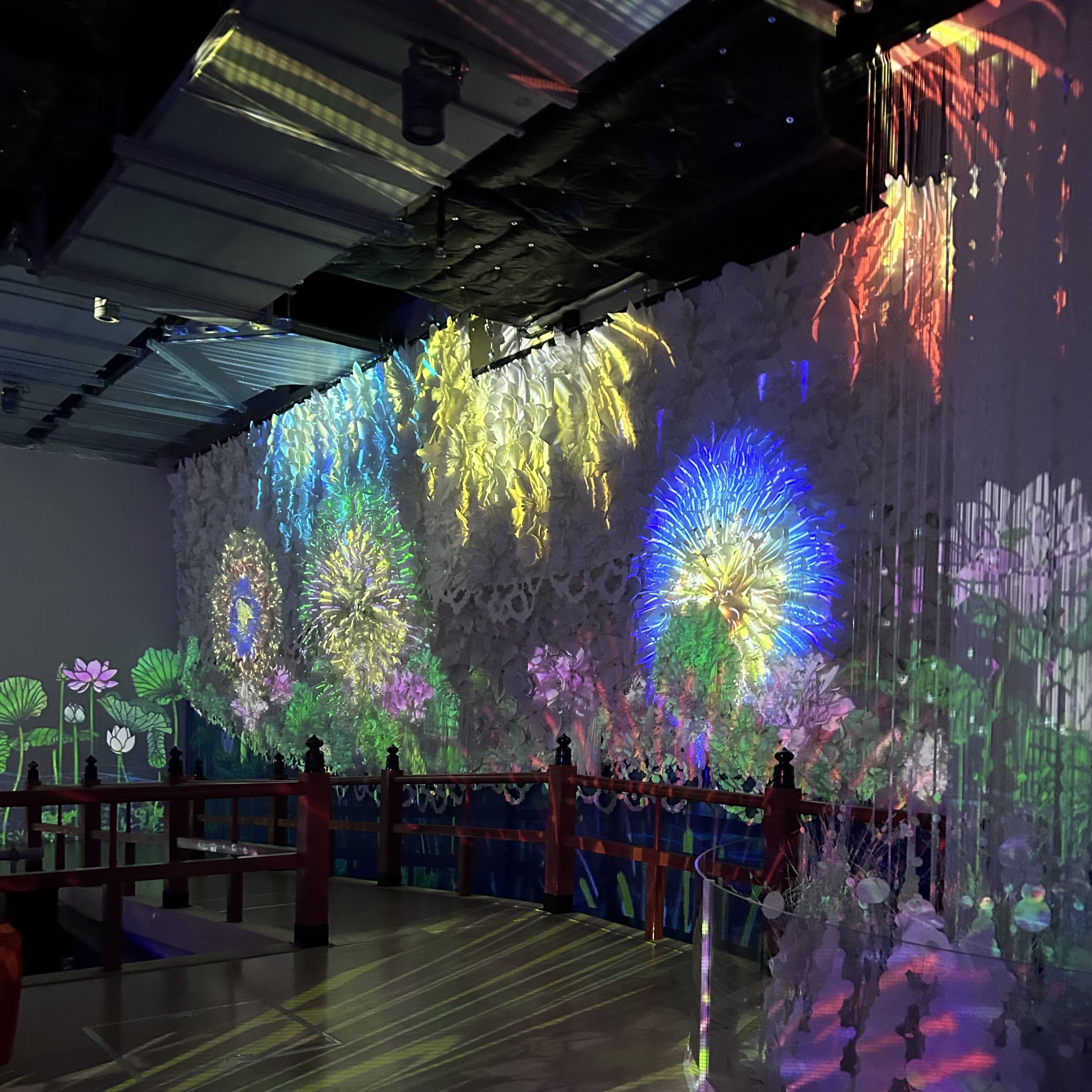 アトア、神戸観光、都市型水族館