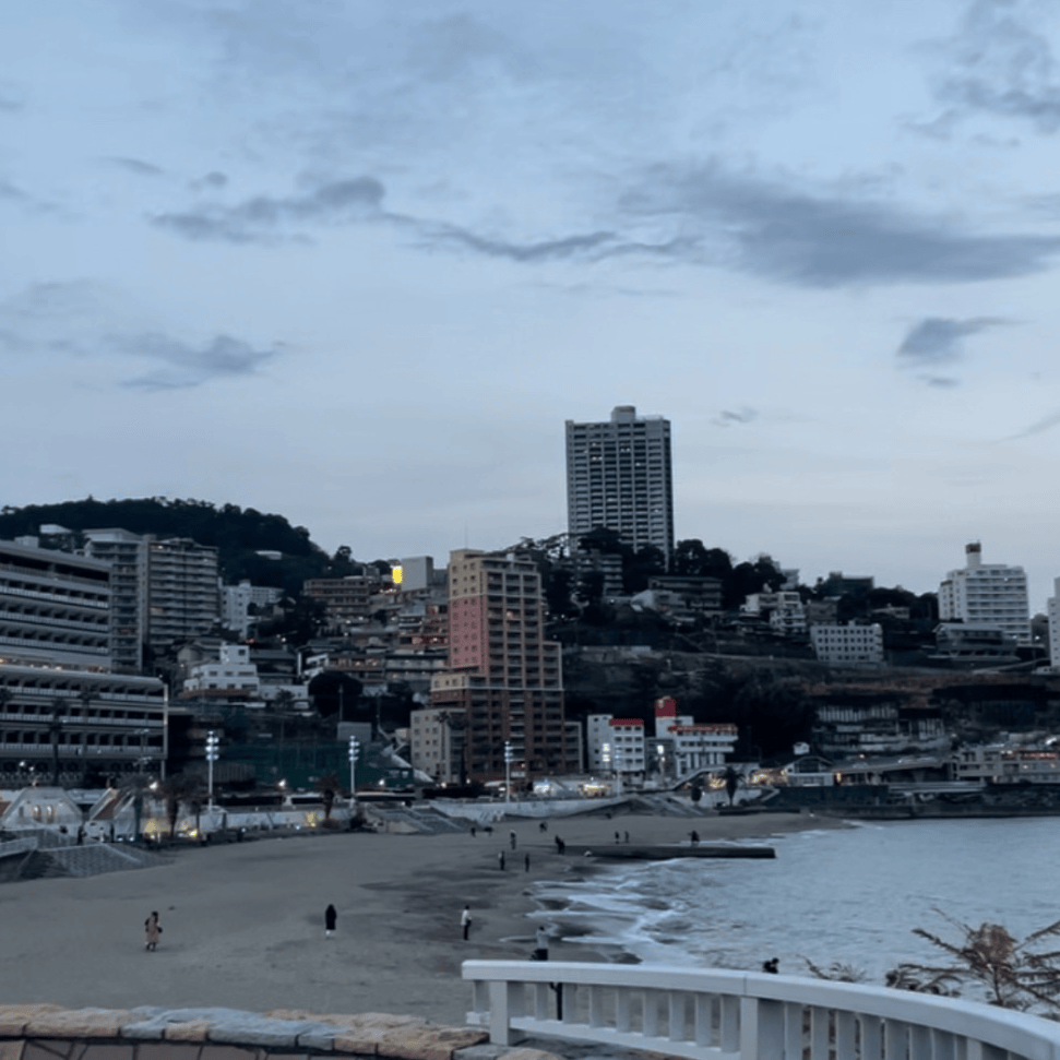 熱海市　熱海サンビーチ