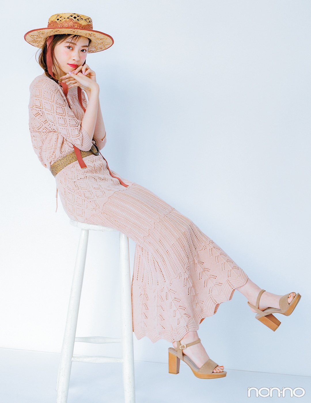 自然を感じる素材やリラックスムードに注目して