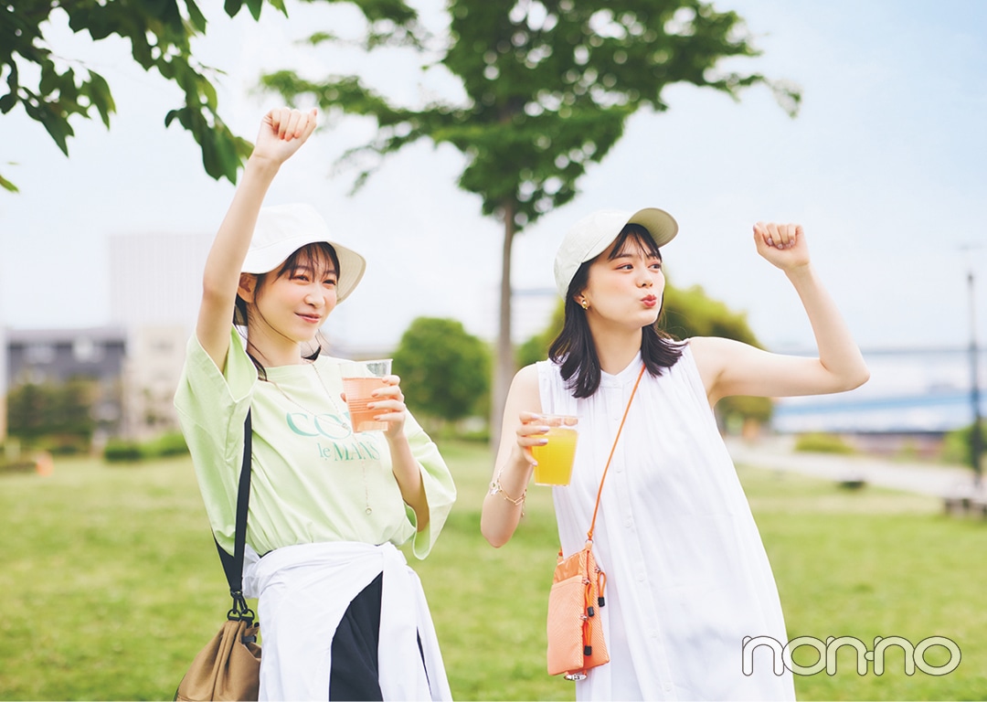 岡本夏美と紺野彩夏の妄想クローゼットモデルカット3-2