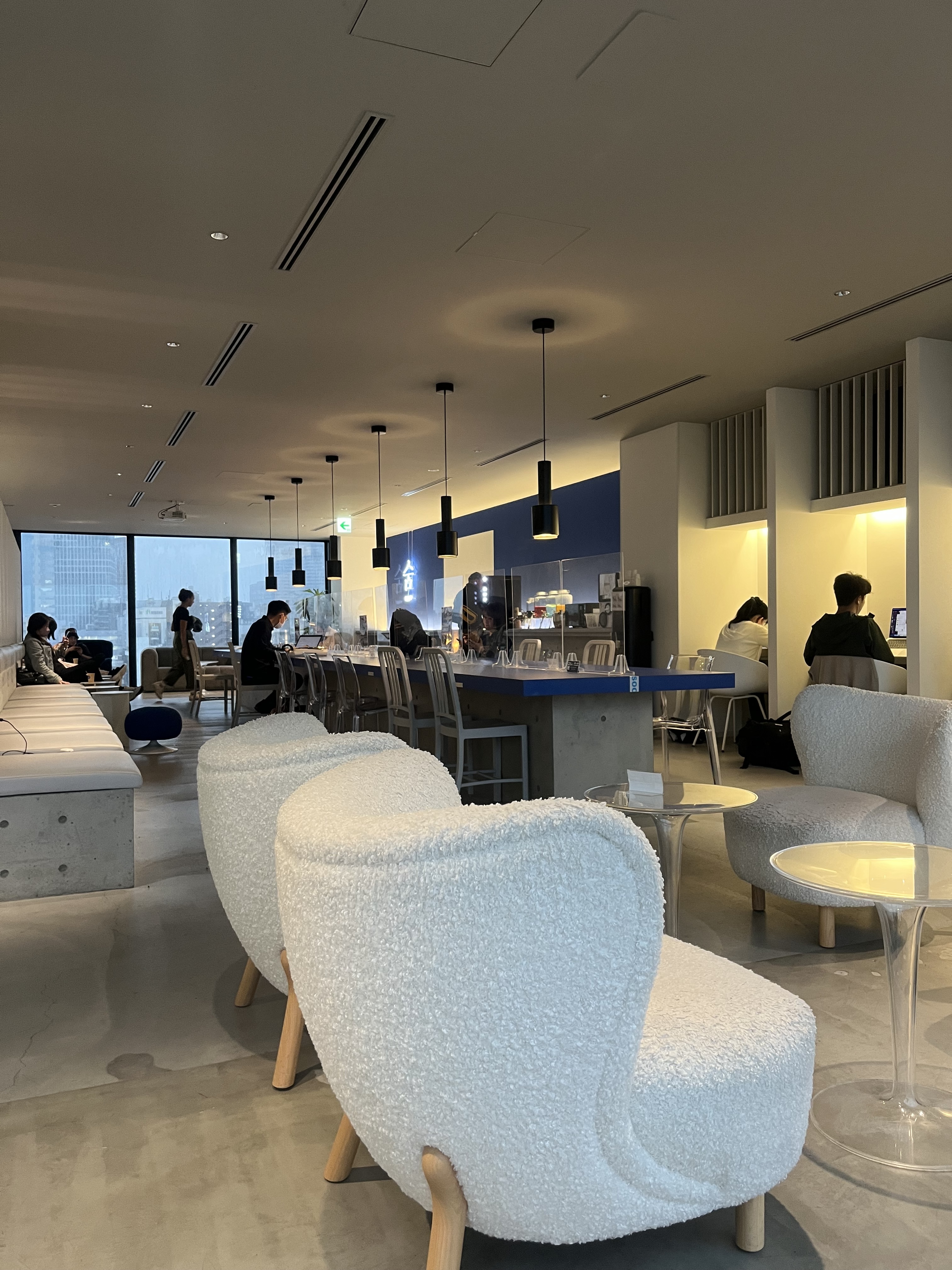 スムカフェ　店内の様子