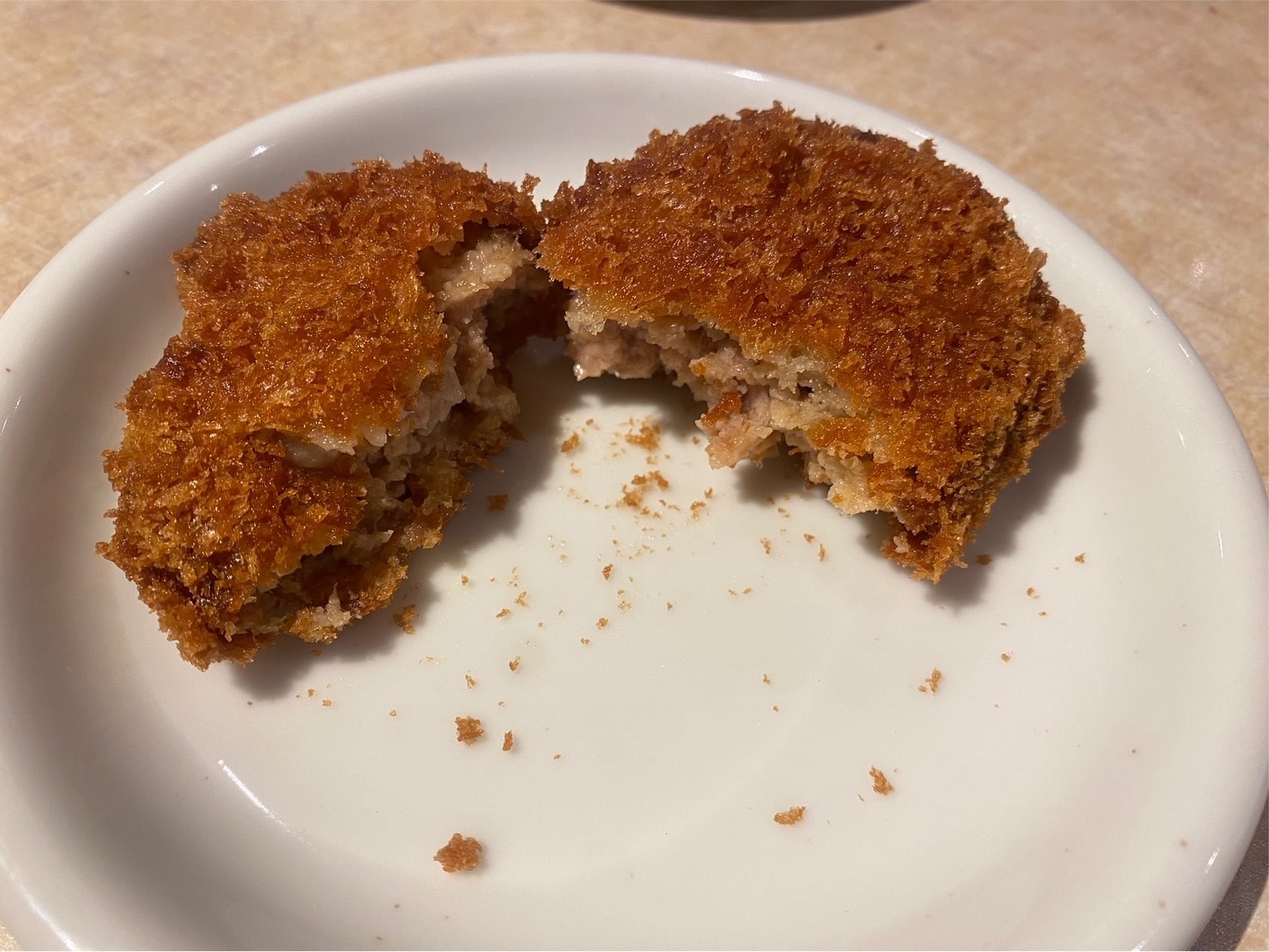 やみつきメンチ＠肉の大山