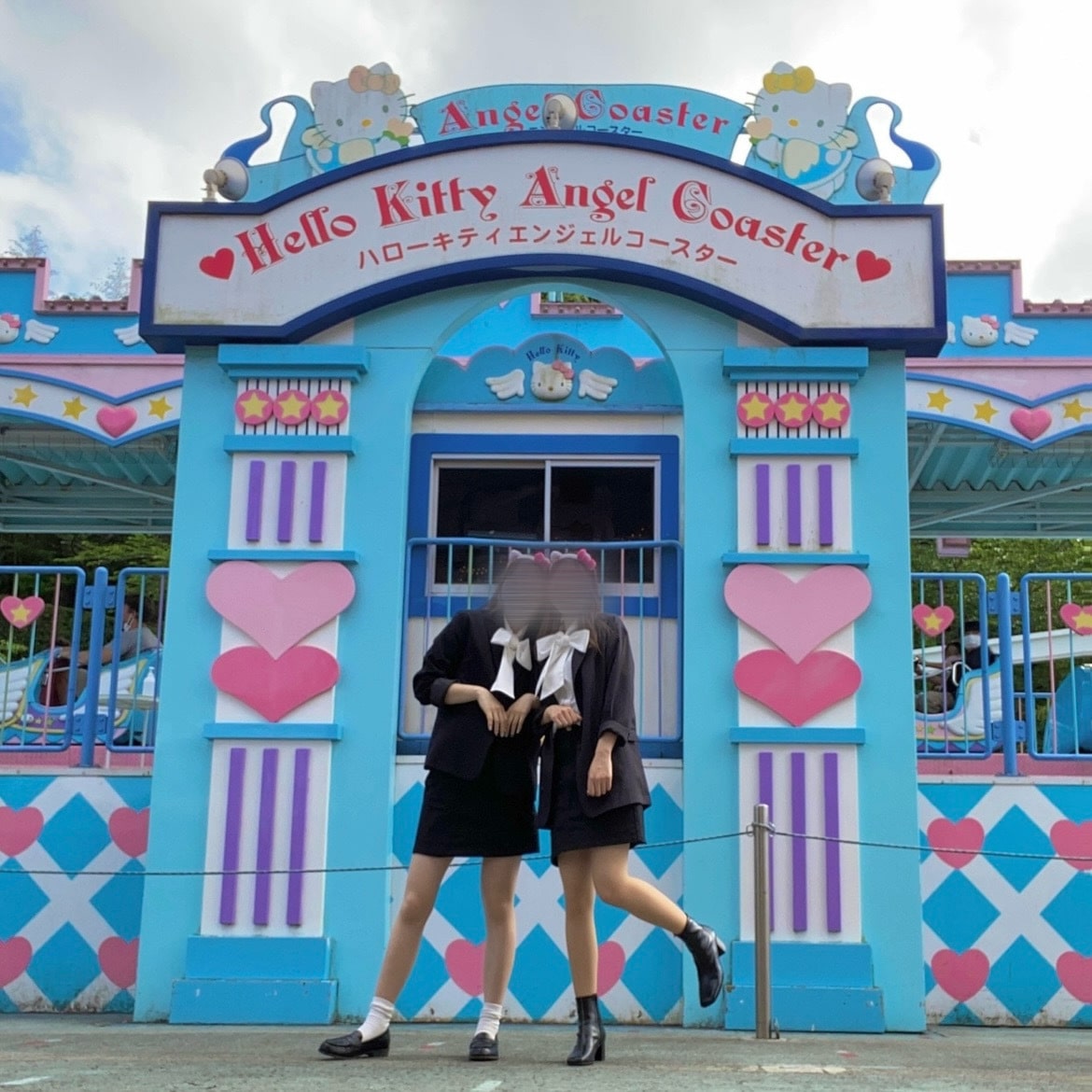 ハーモニーランド　ハローキティエンジェルコースター　映え写真