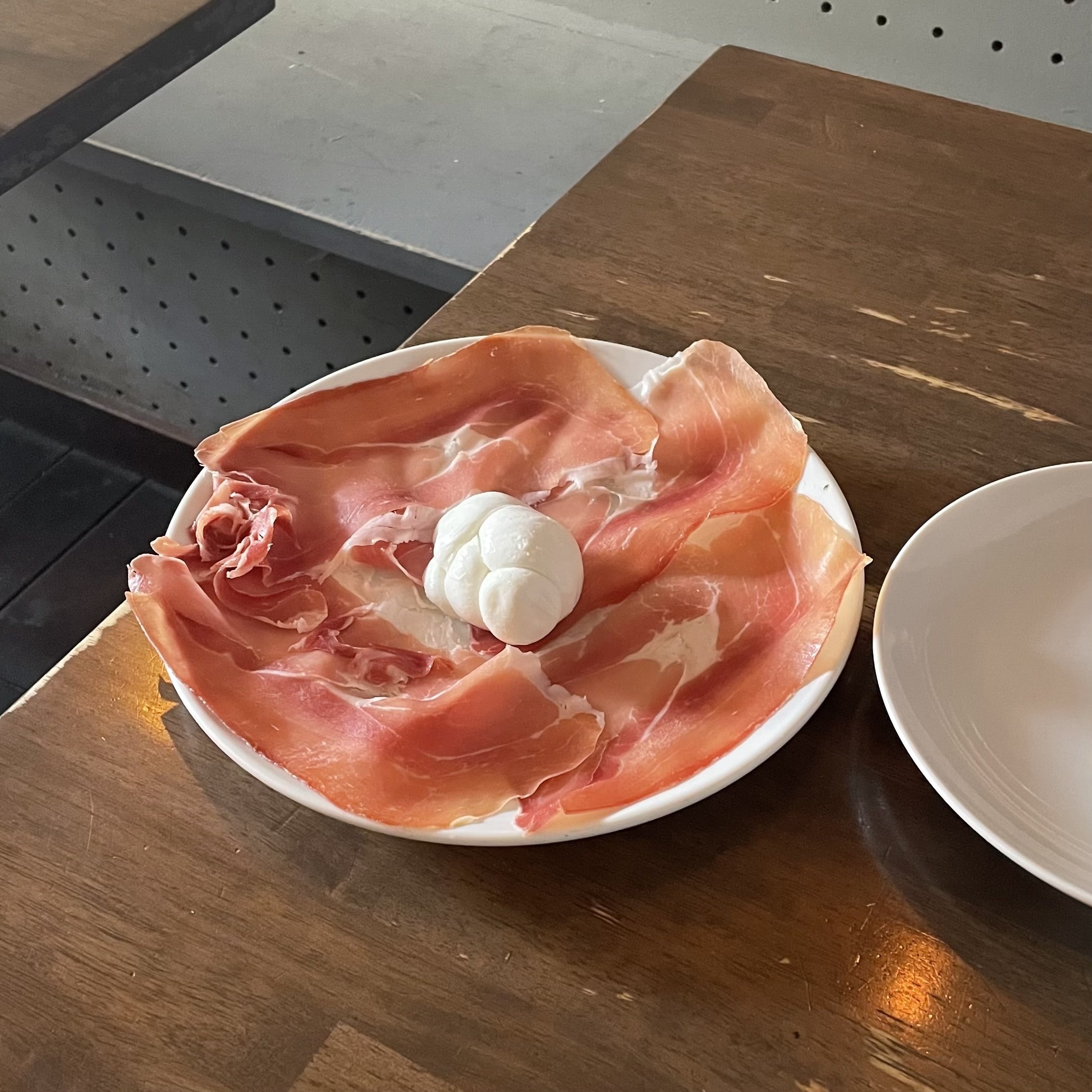 プロシュート＆モッツアレラ