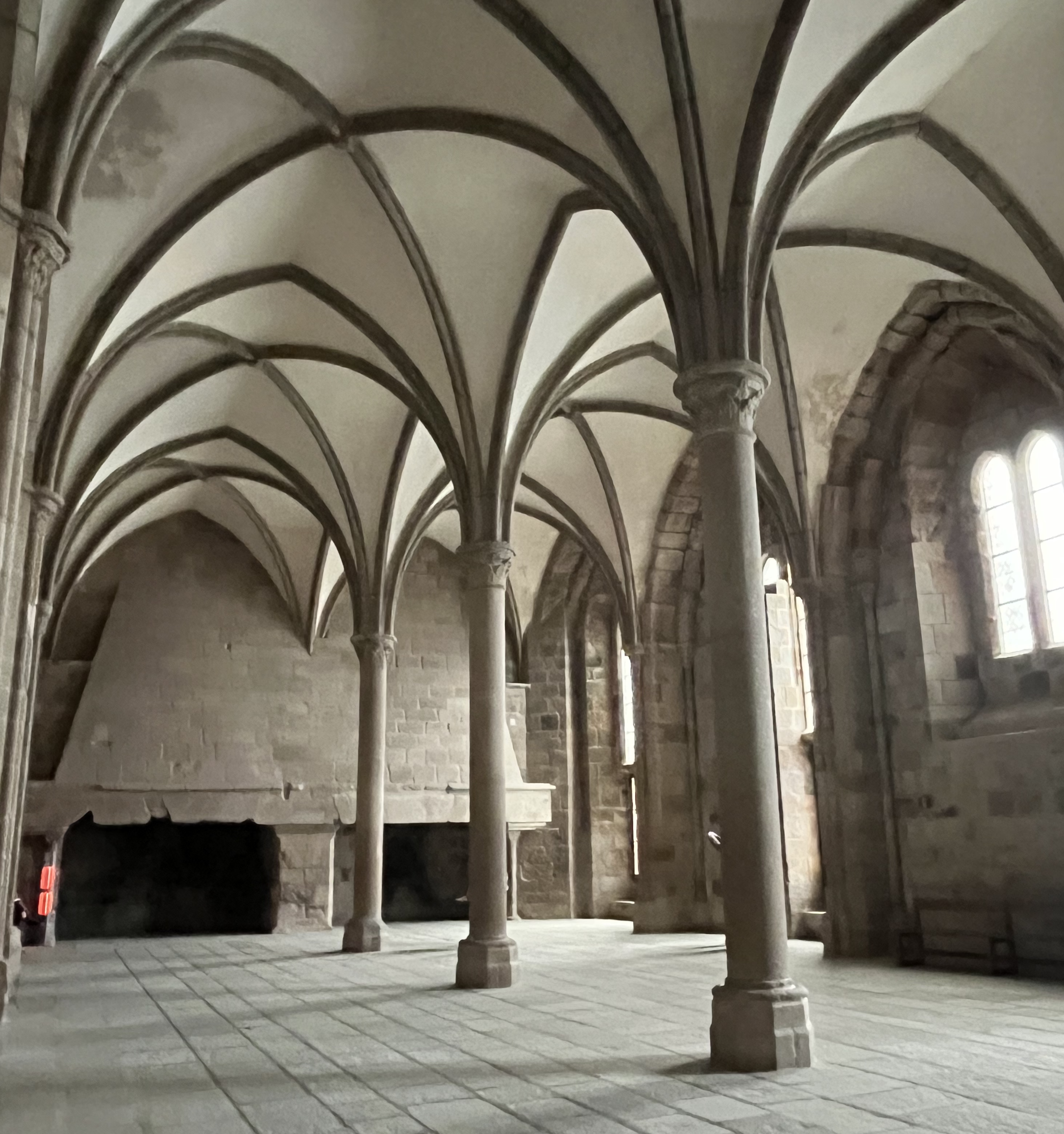 パリ　モンサンミッシェル
