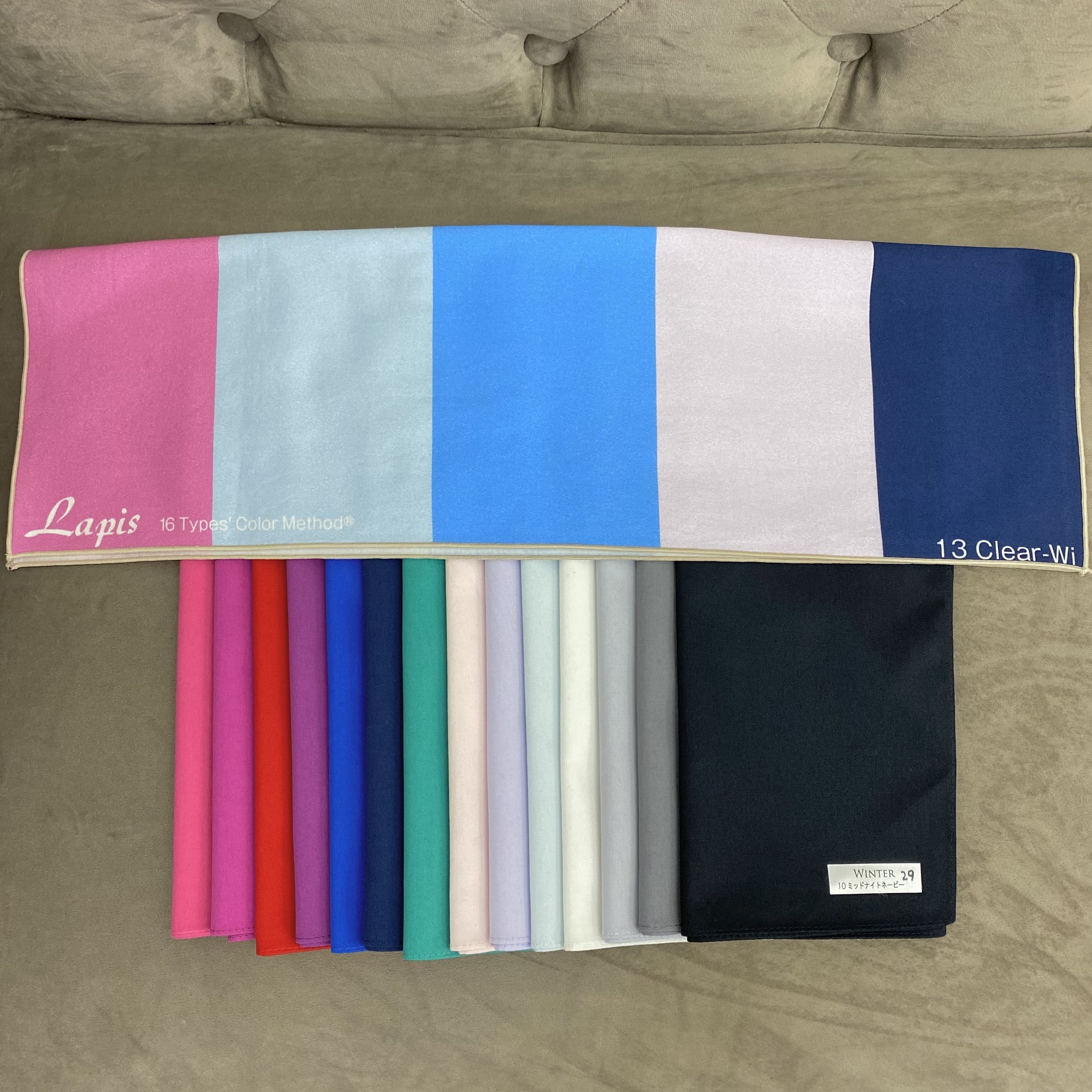 パーソナルカラー診断、ブルベ冬、クリアウィンター