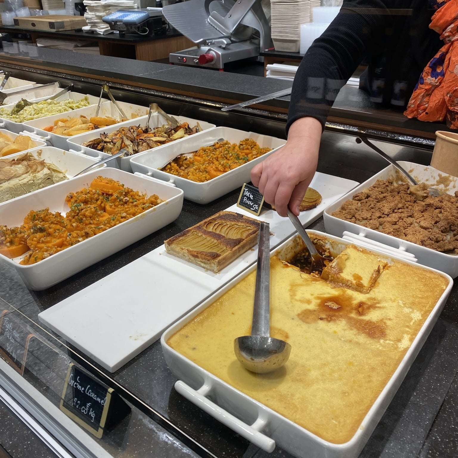 フランス　パリ　アルノー・ニコラ　お惣菜