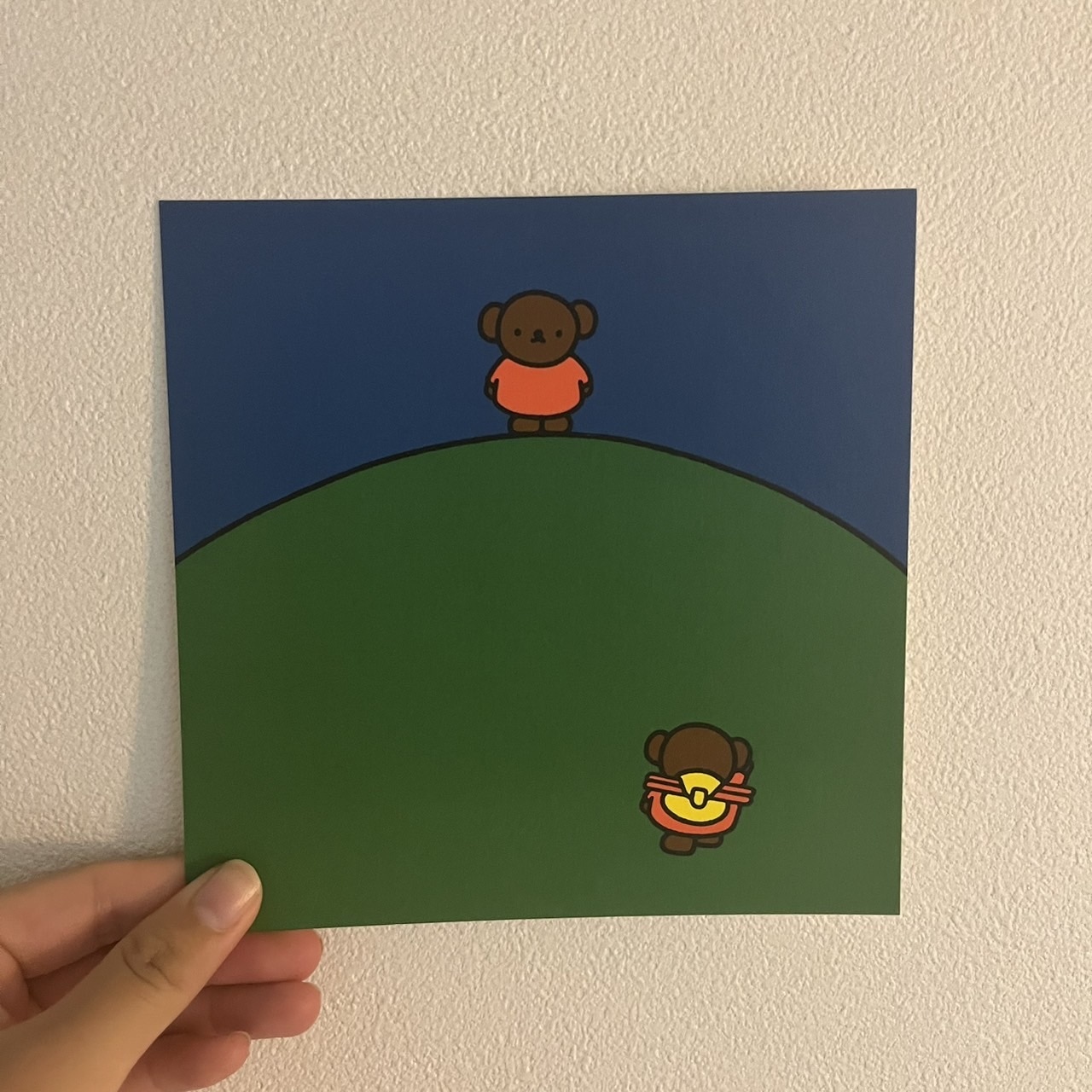 松屋銀座で開催されているブルーナ絵本展で購入した正方形のポストカードですです。