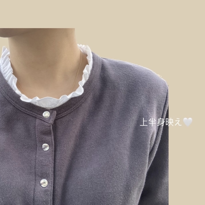 大学生　コーデ　ブラウス