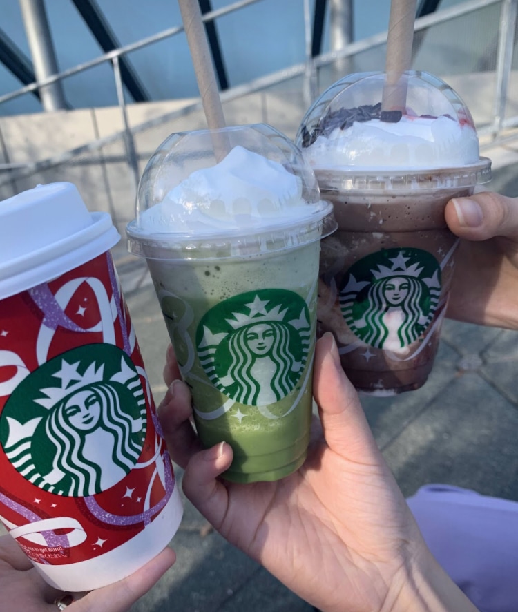 カフェ　スタバ　ドリンク