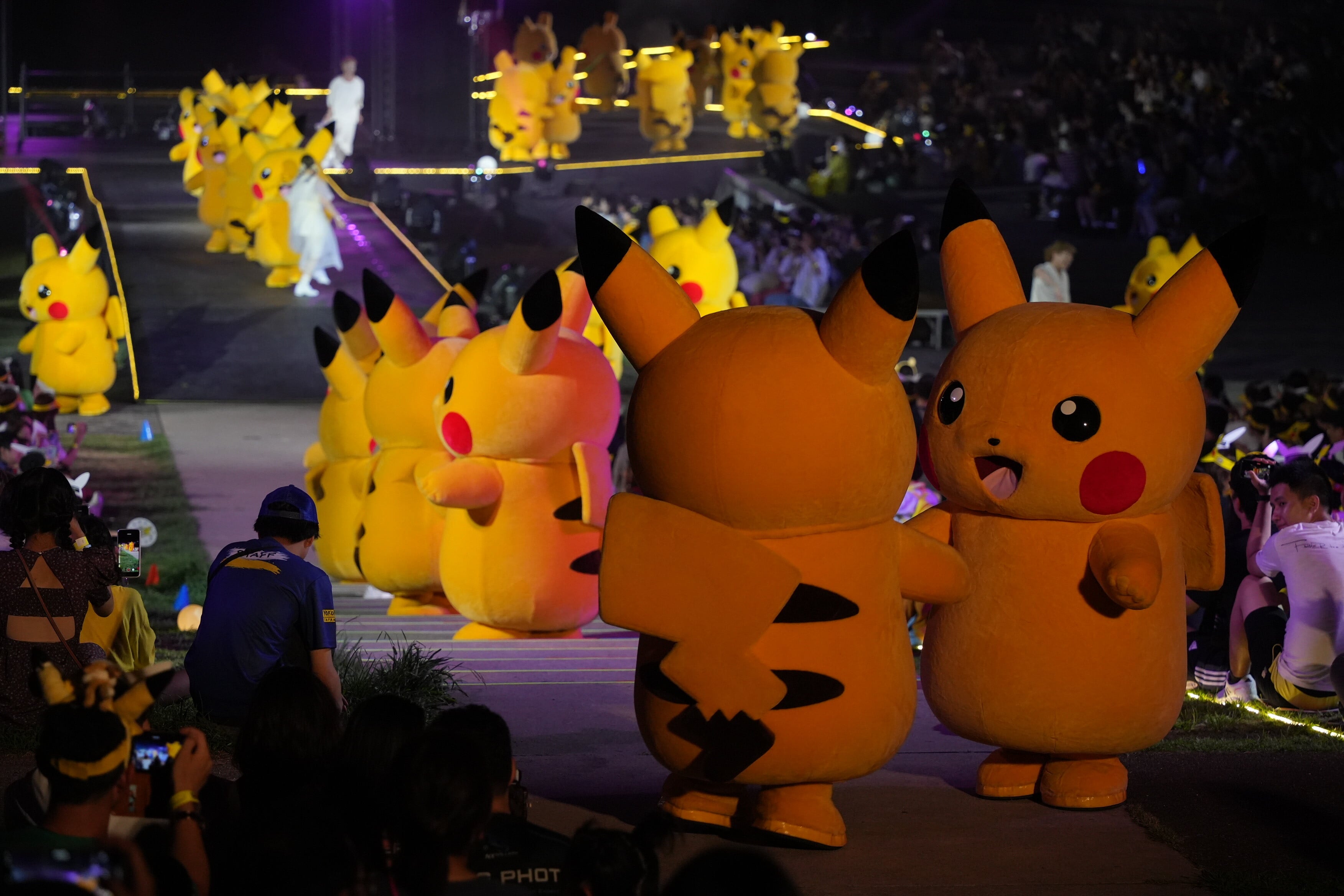 We Move!!の向き合うピカチュウ