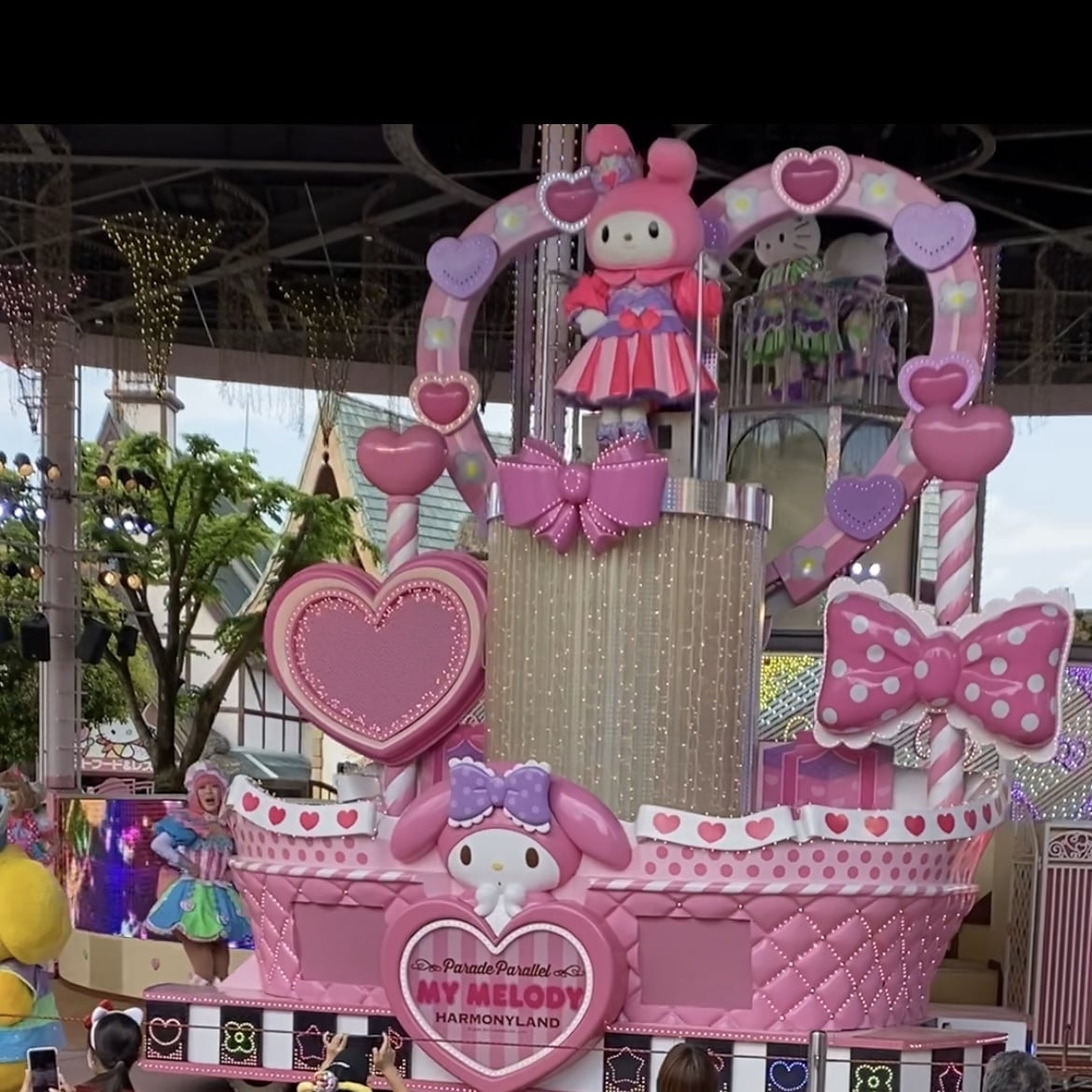 ハーモニーランド　パレードパラレル　マイメロディ