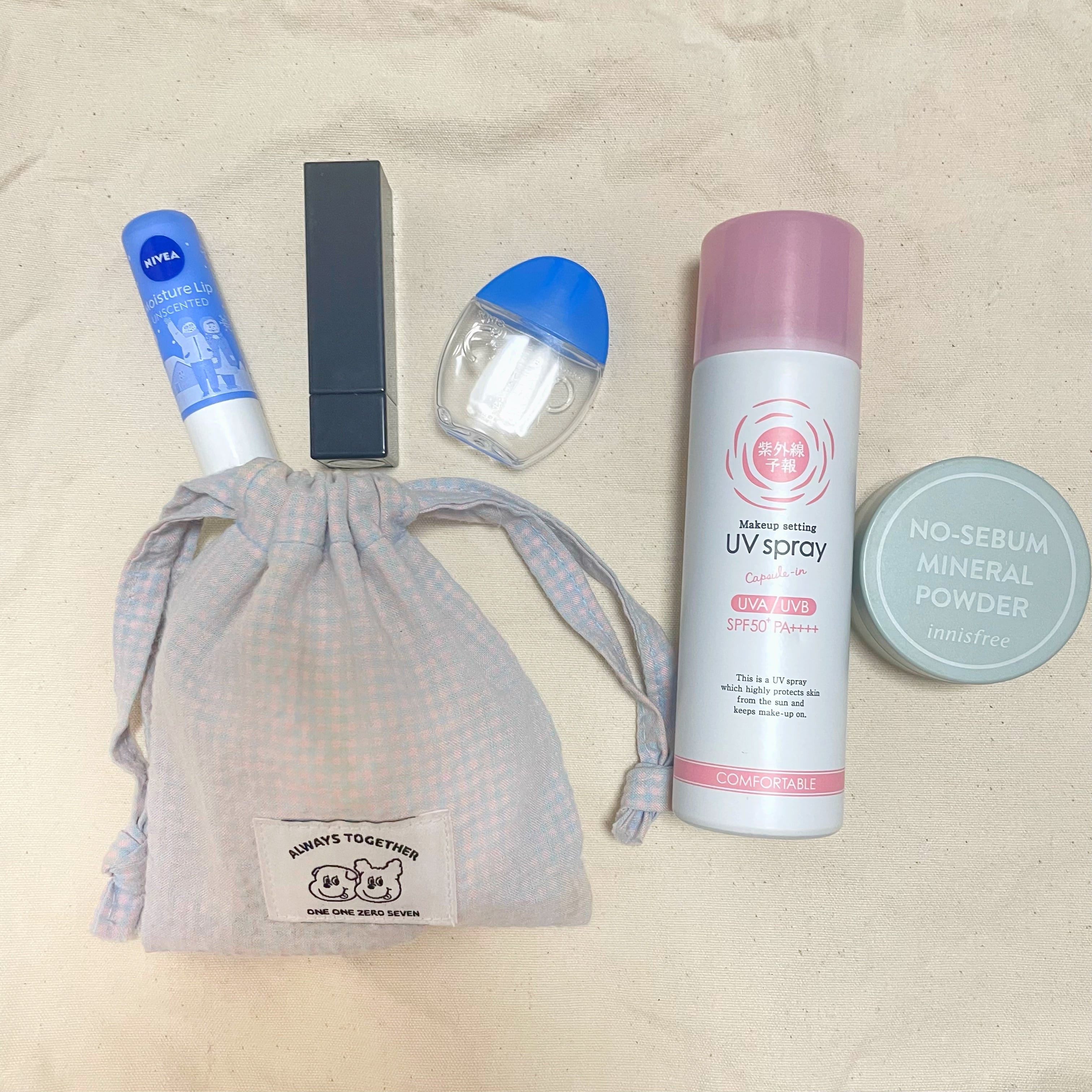 リップモンスター　イニスフリー　ノーセラムパウダー