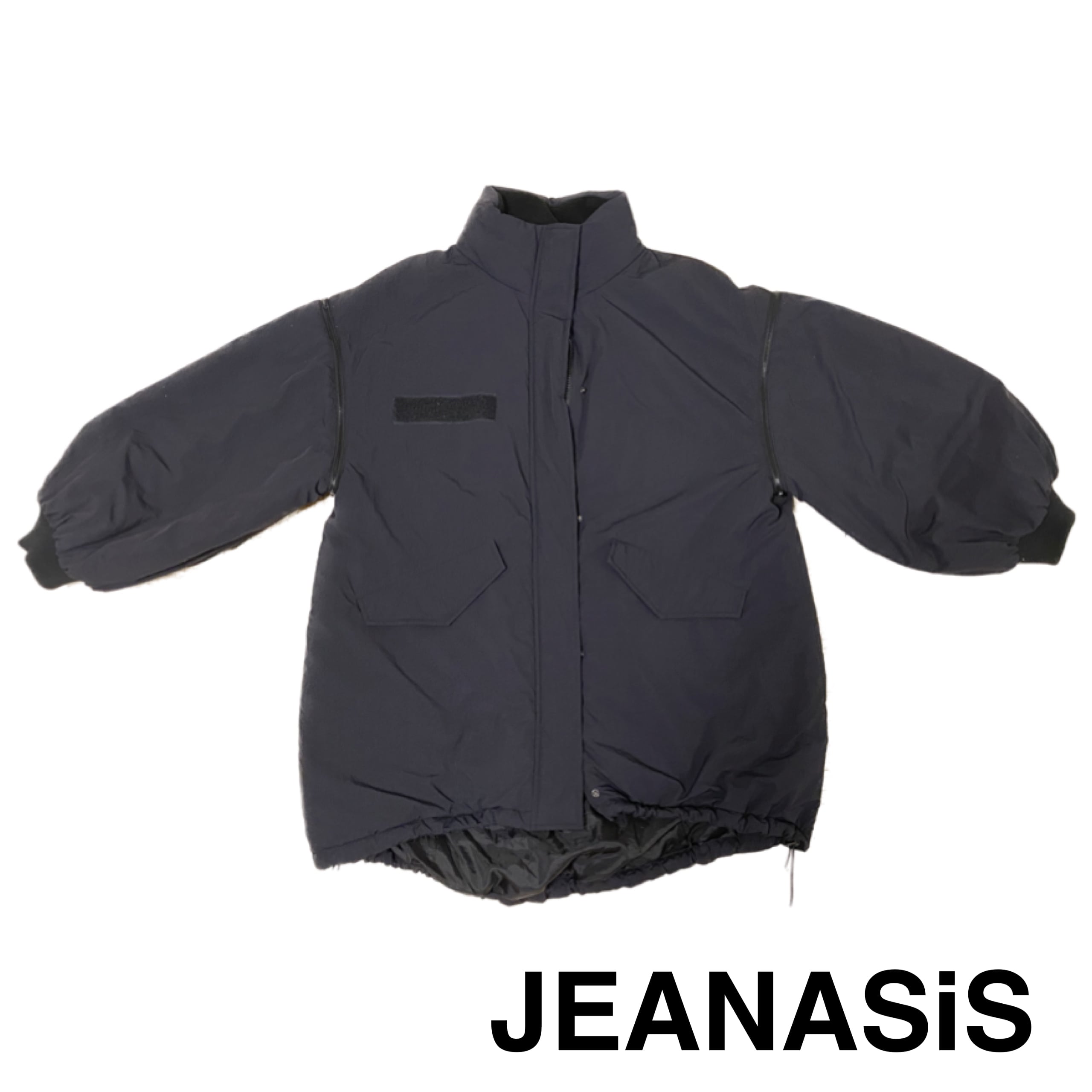 今回紹介するアウター画像