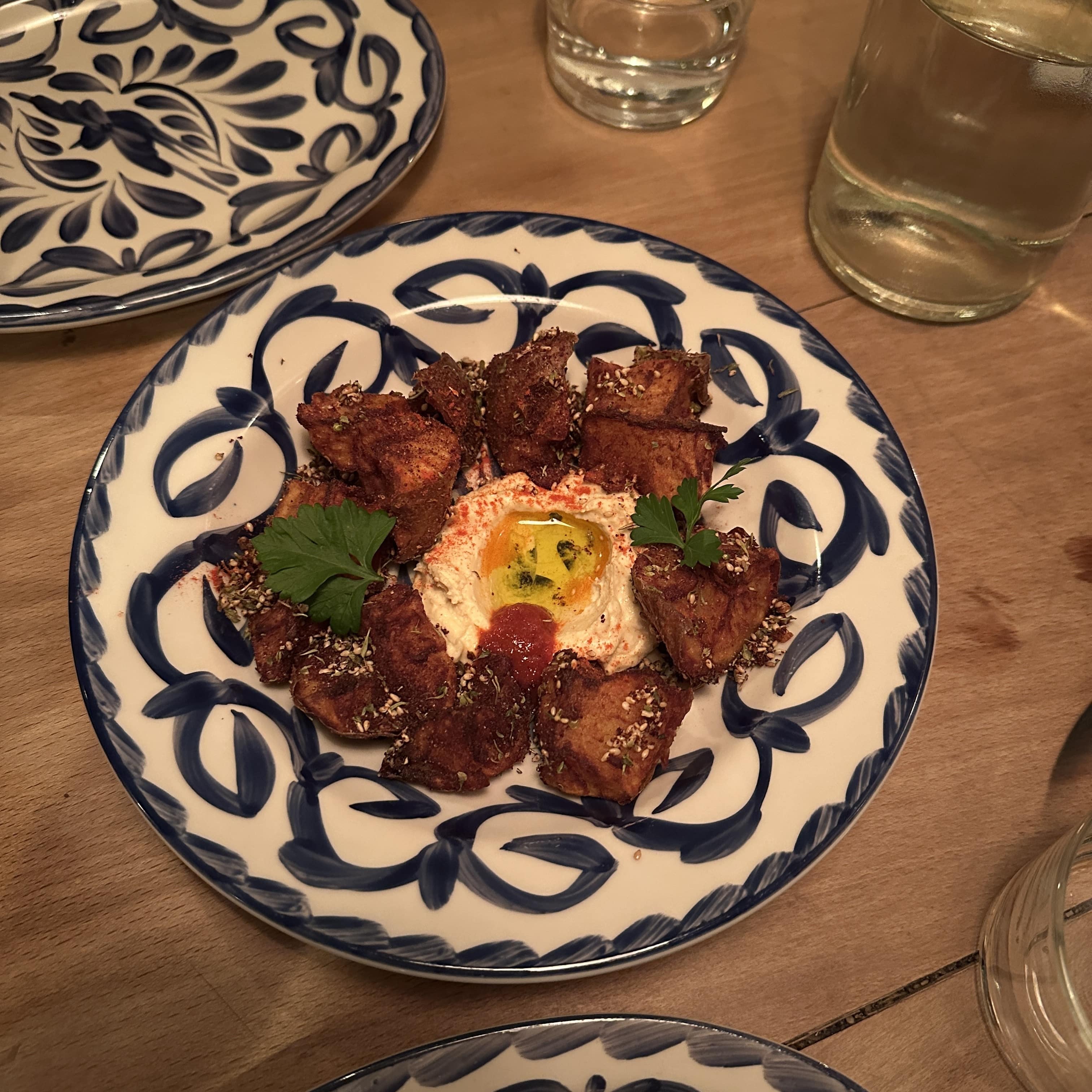 フライドポテト&フムス ザアタル風味