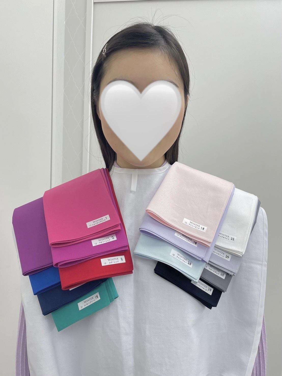 パーソナルカラー診断、ブルベ冬、クリアウィンター