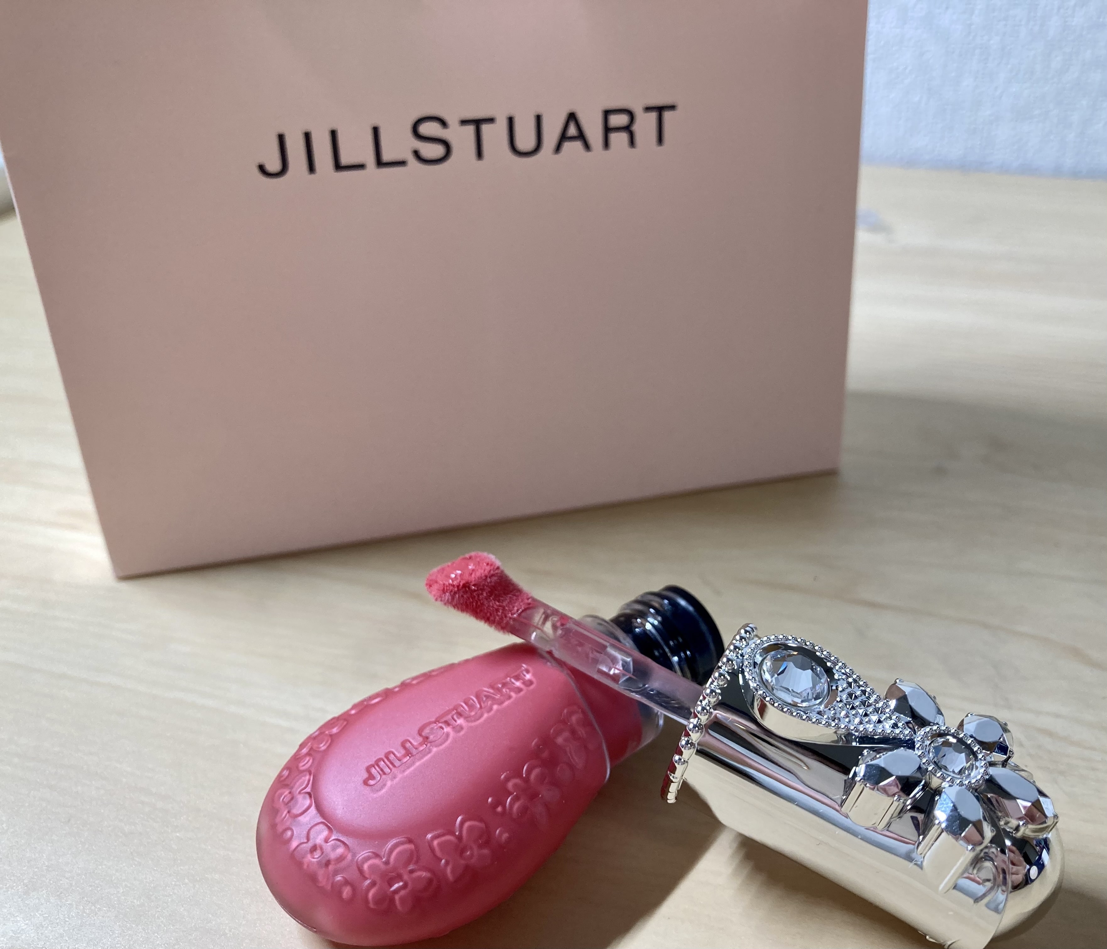 ジルスチュアート　ブルームドロップ　リップ　チーク