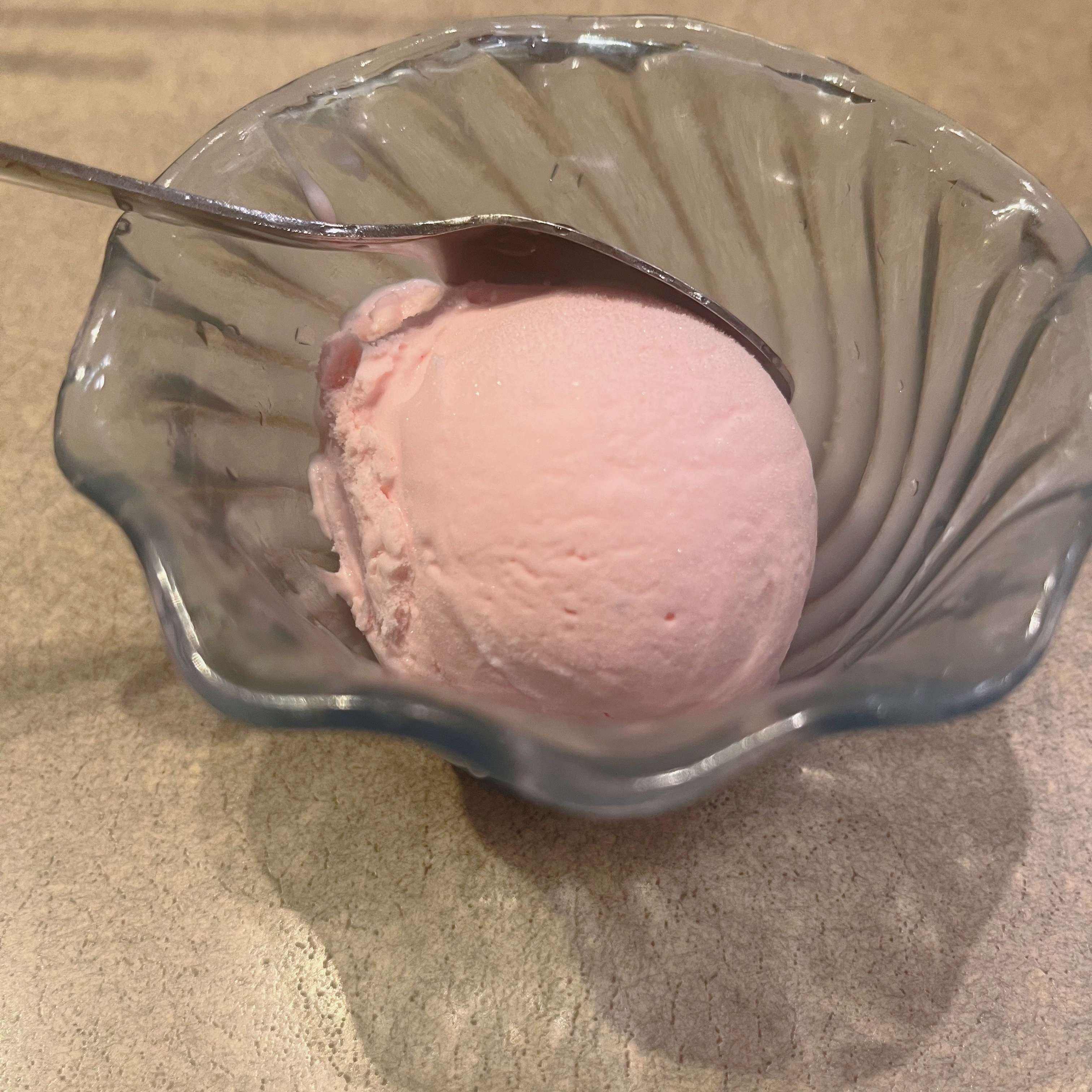 カリーライス専門店「エチオピア」のランチサービスのアイスクリーム