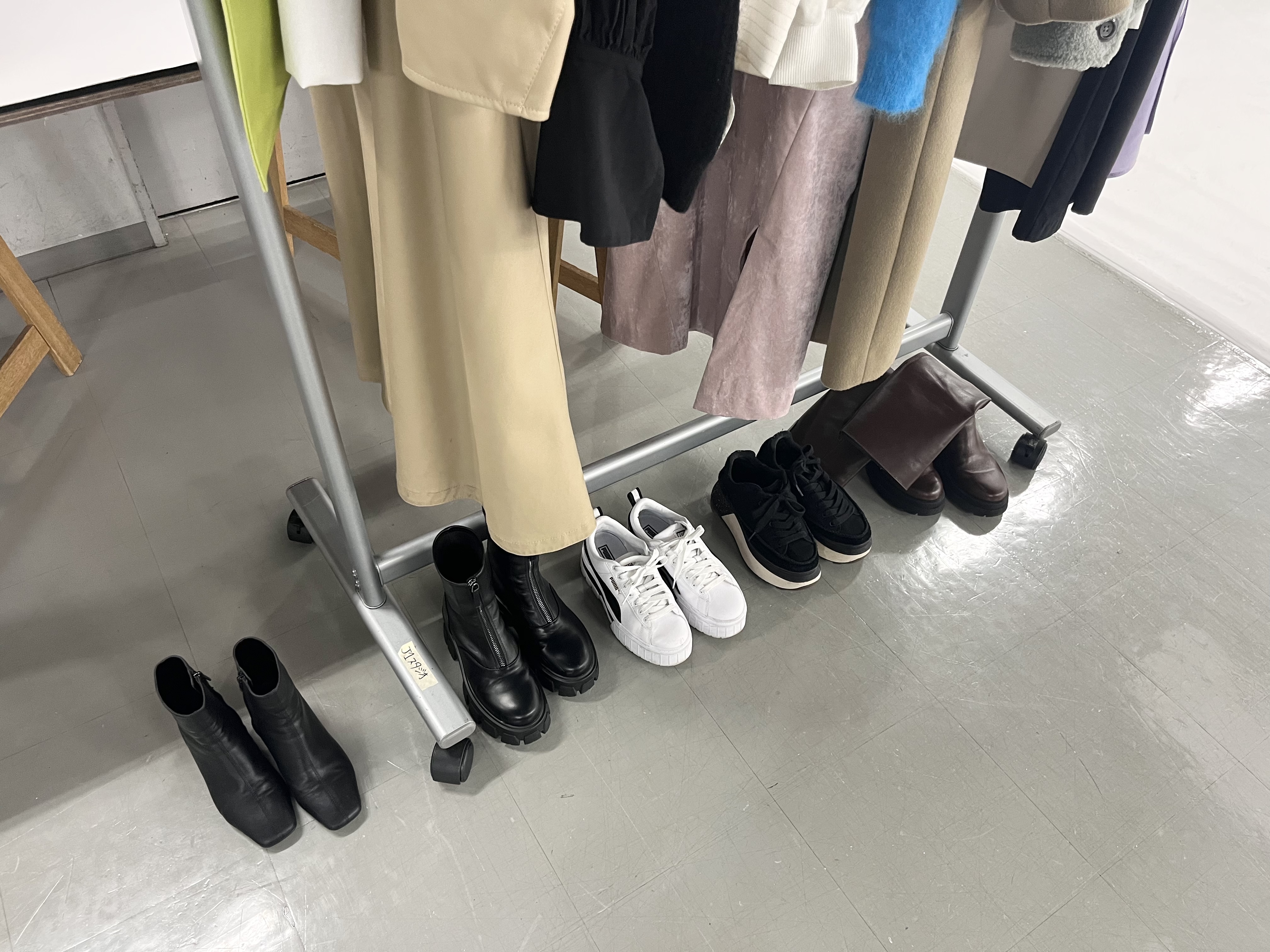 加藤千尋　スタイリスト　コーデ