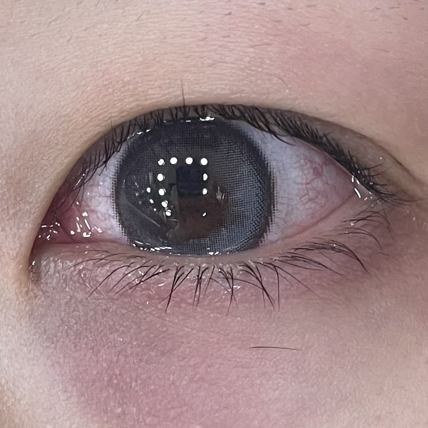 カラコン　カラコン　ブルベ　冬　HapaKristin ハパクリスティン　グレー　シークレティブ