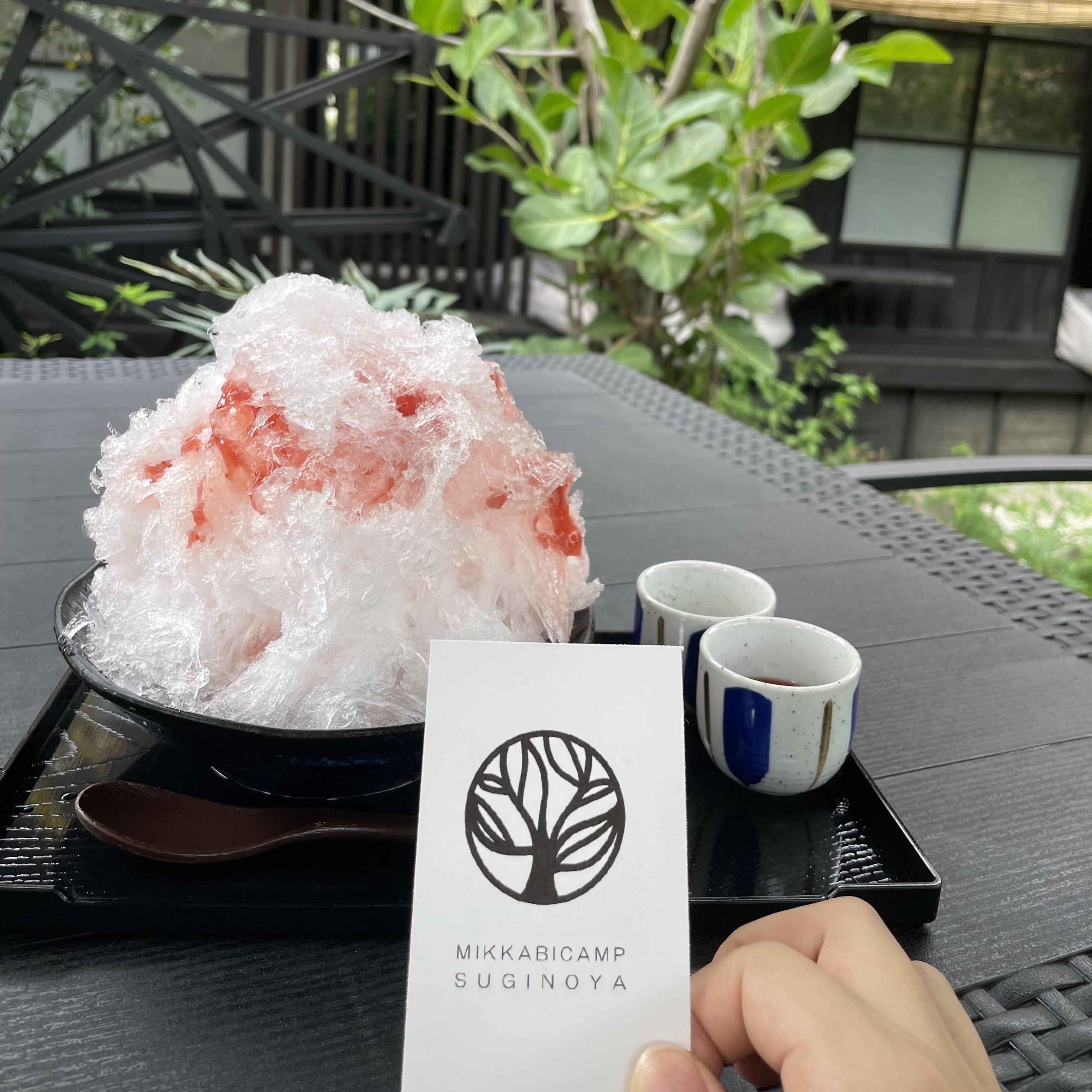 かき氷　いちご味