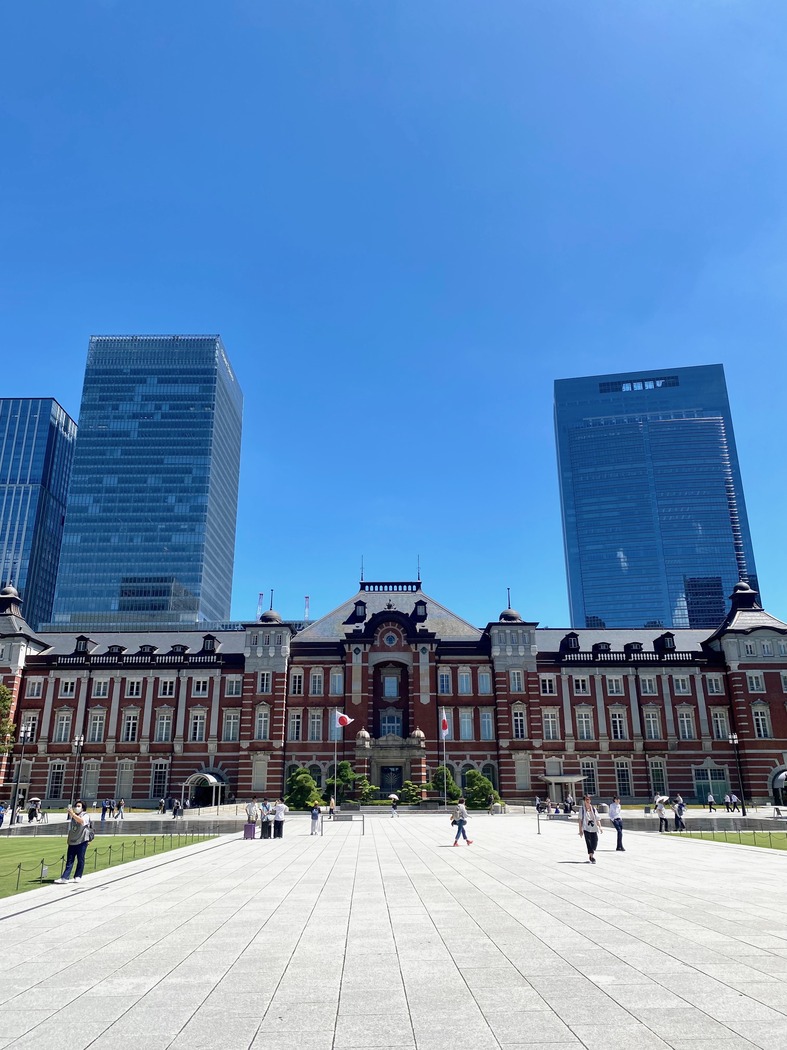 東京駅丸の内駅前広場　東京駅　全体　丸の内駅