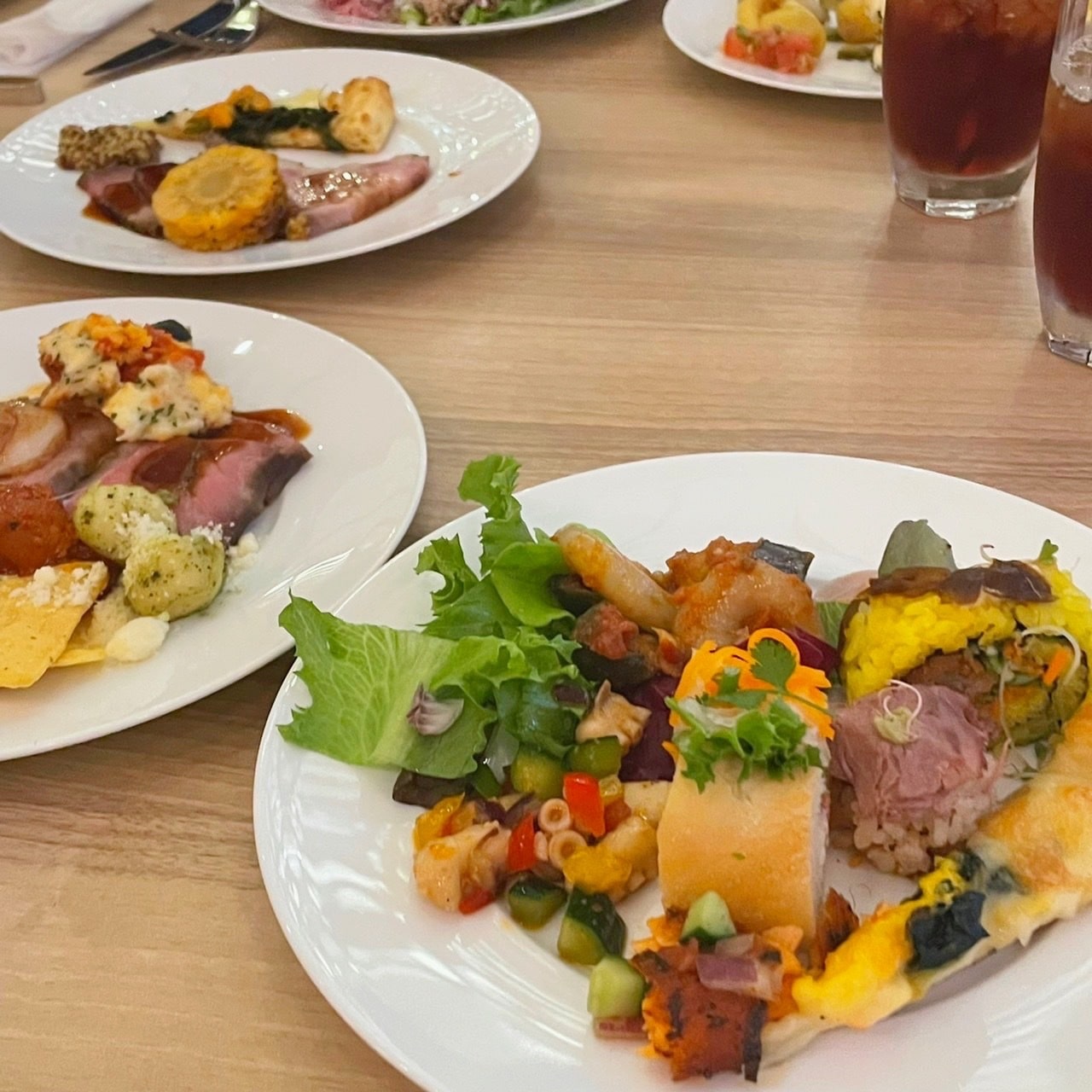 ビュッフェ　食事の内容