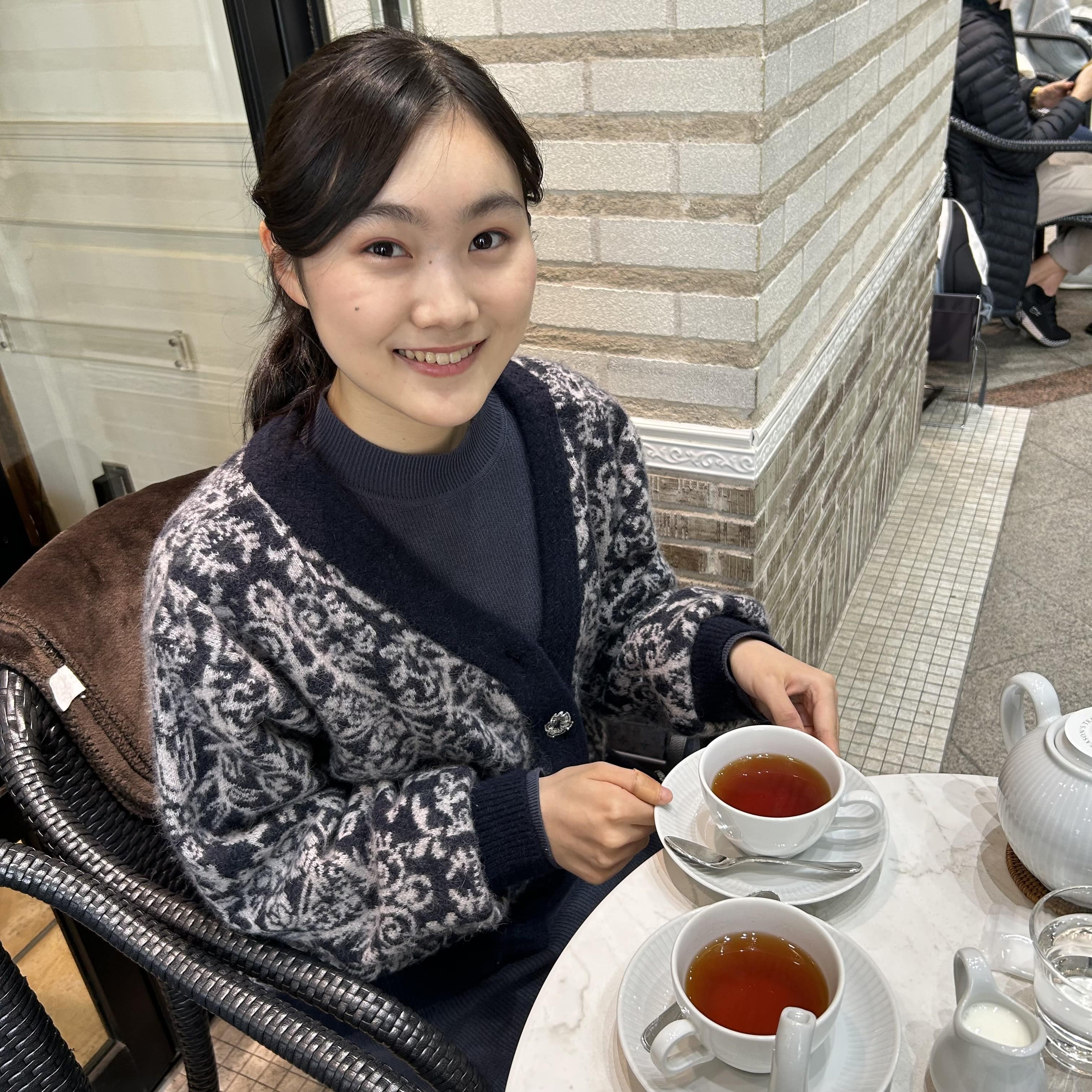 SNIDEL、カーディガン、大学生コーデ