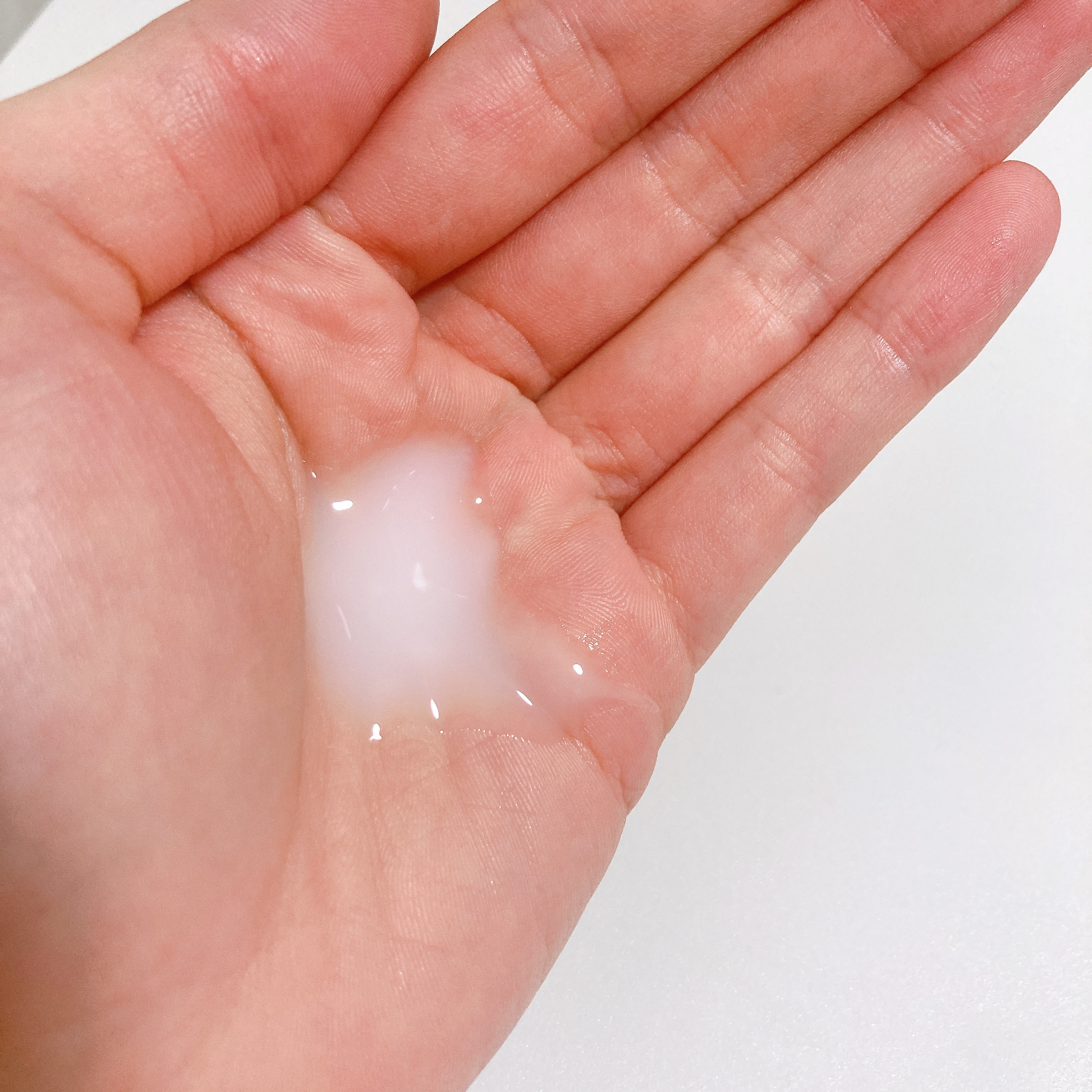 コーセー　敏感肌ケア　セラミエイド「薬用スキンミルク」