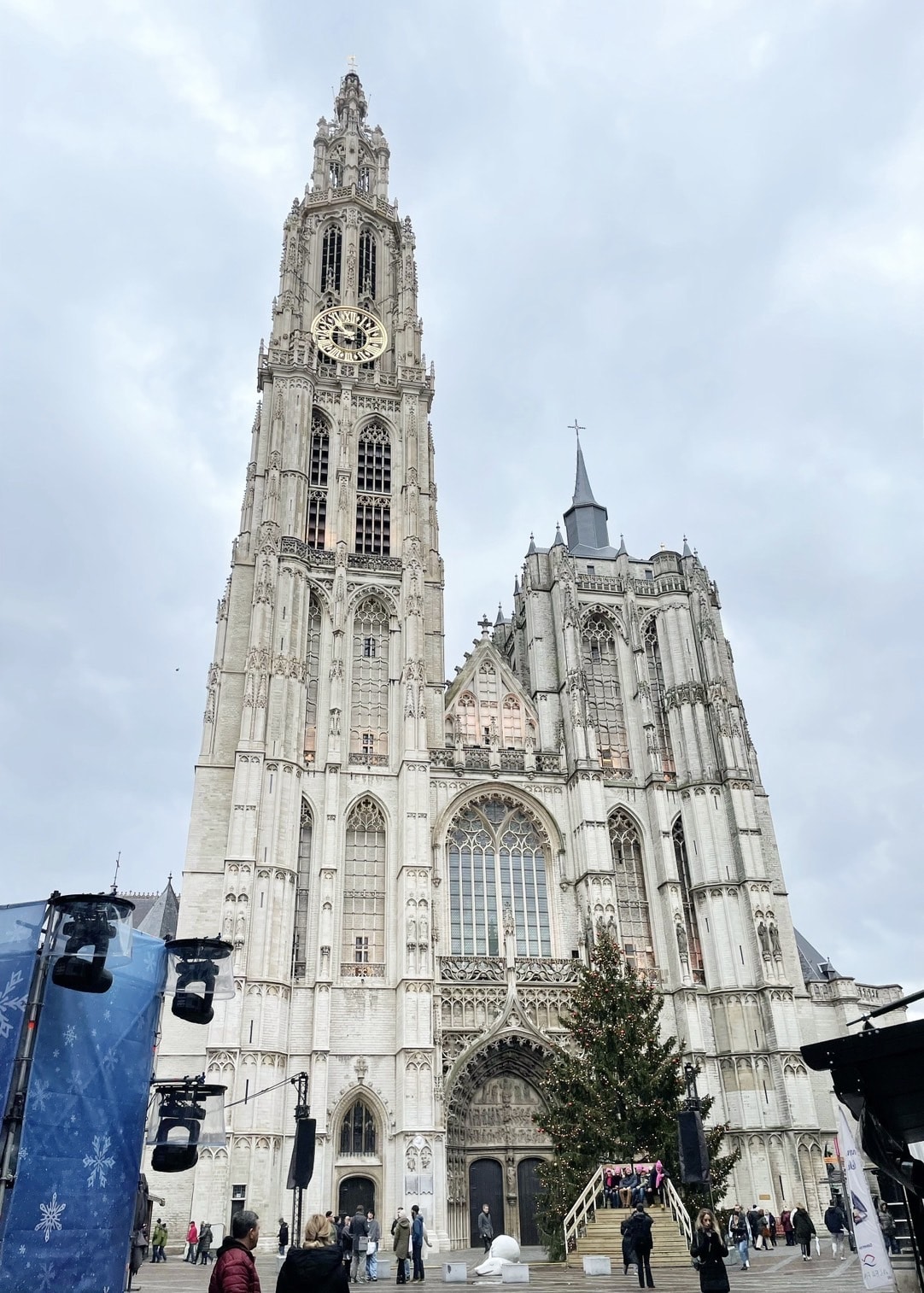 聖母大聖堂　外観