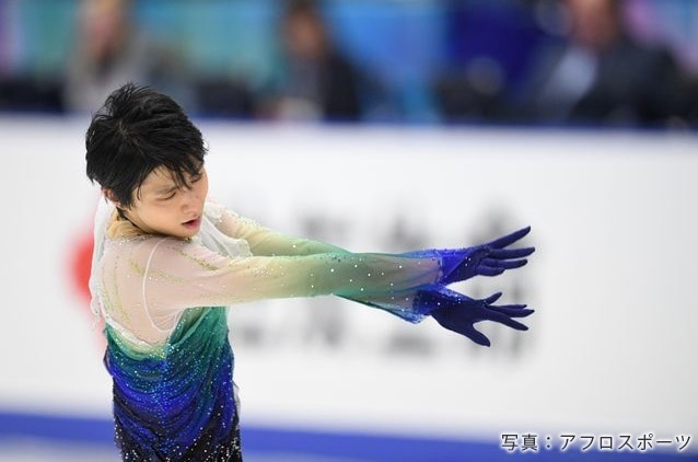  2016年フィギュアスケートグランプリシリーズNHK杯で『Hope＆Legacy』を披露する羽生結弦選手