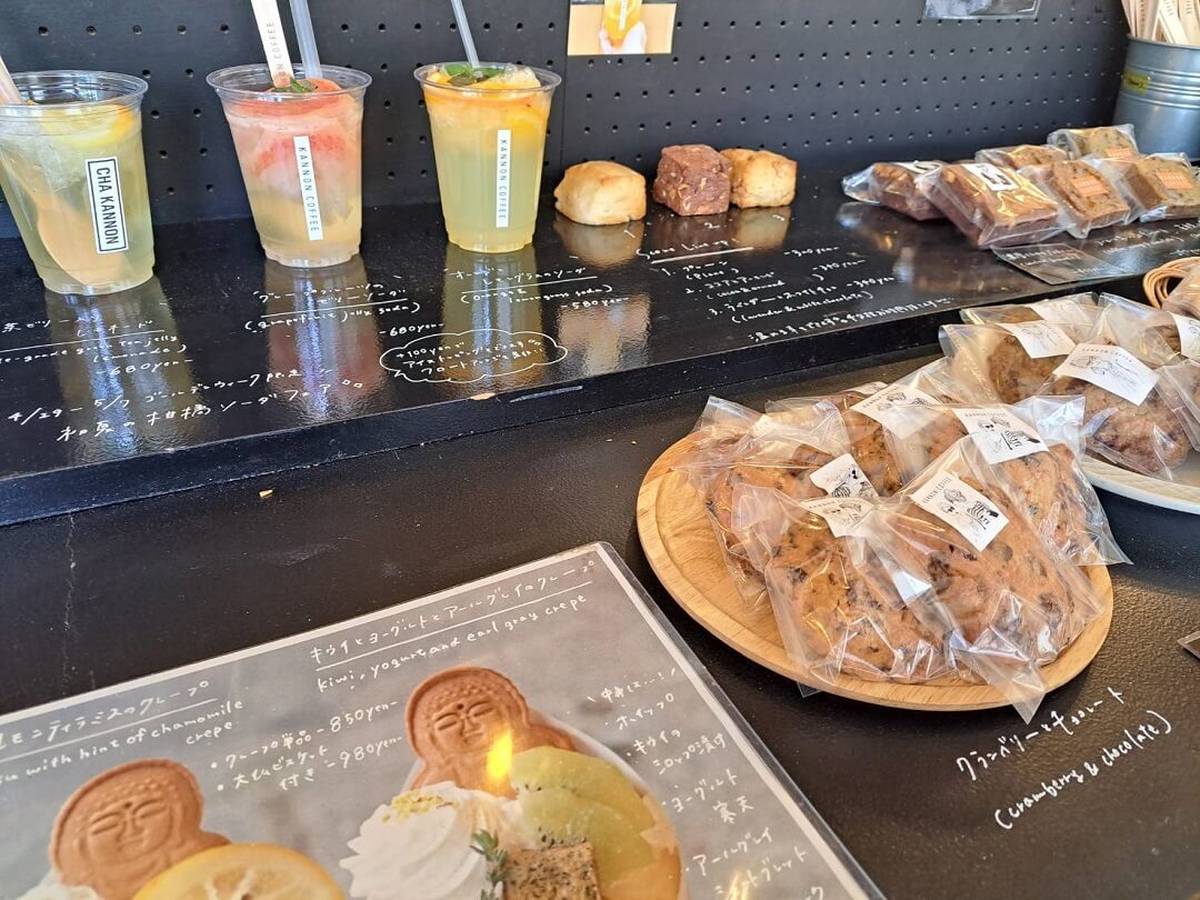 KANNON COFFEE KAMAKURA　店内