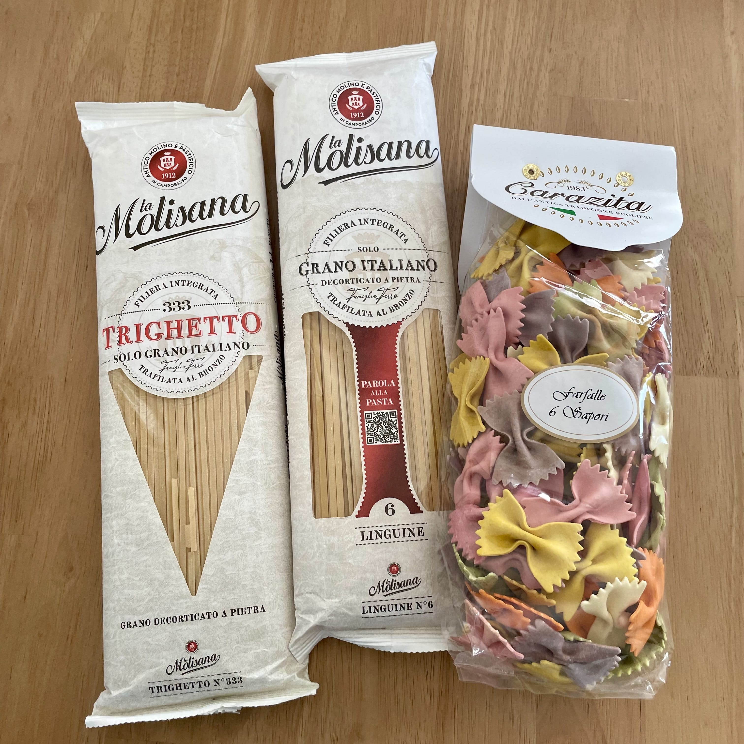 イタリア　パスタ　リボン