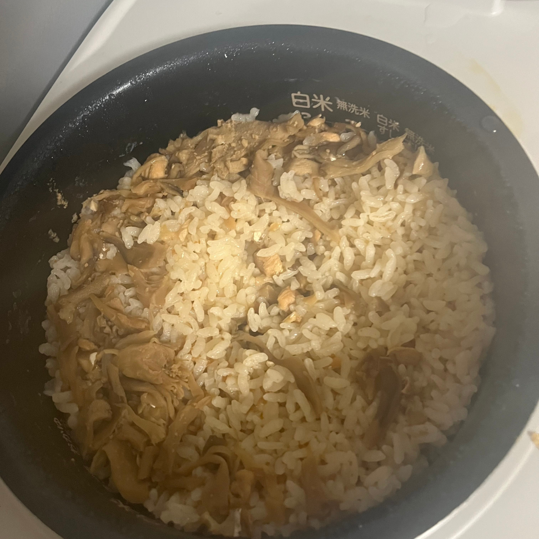 無印良品　炊き込みごはんの素　鮭ハラスと舞茸のごはん