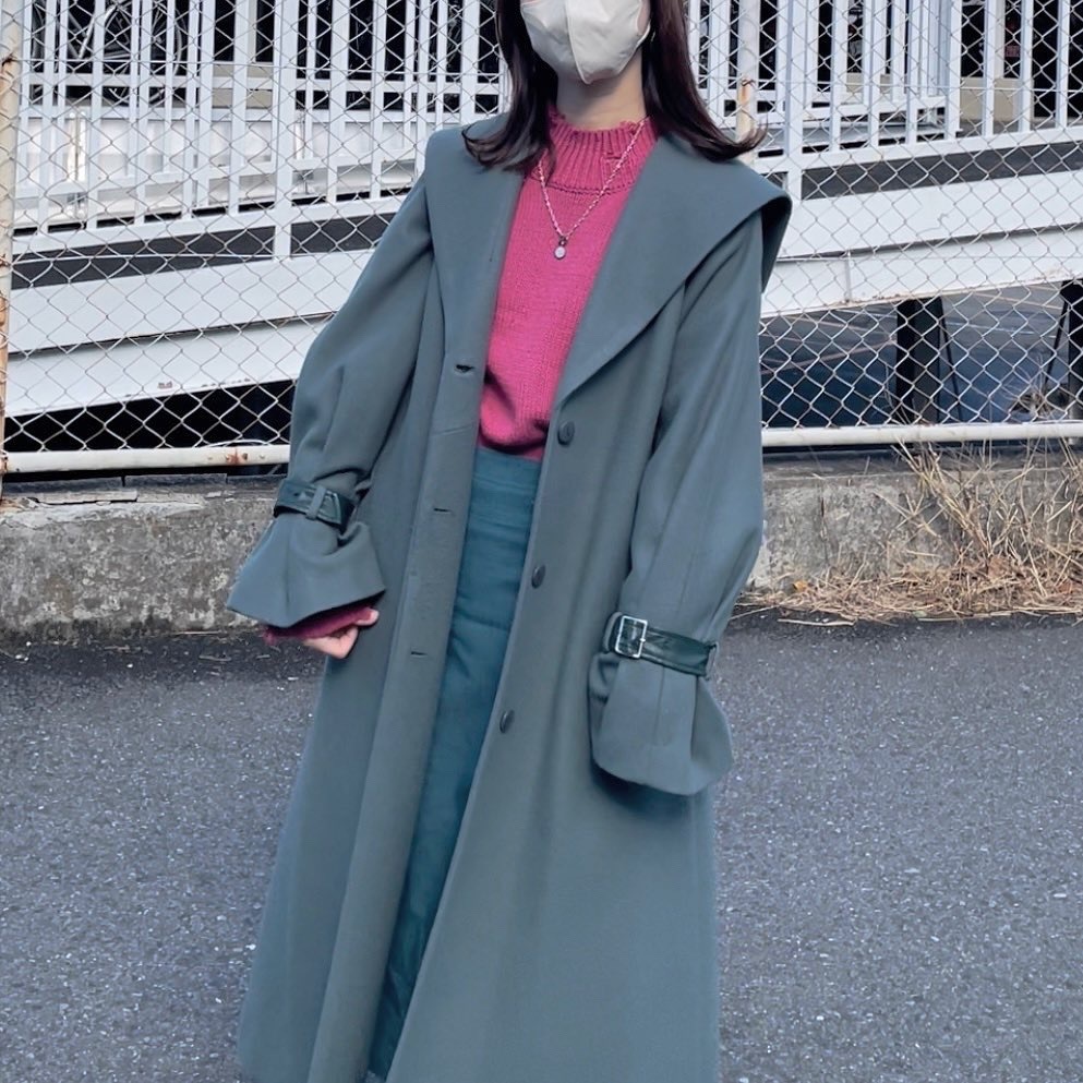 大学生ファッション　通学コーデ　綺麗めフェミニン