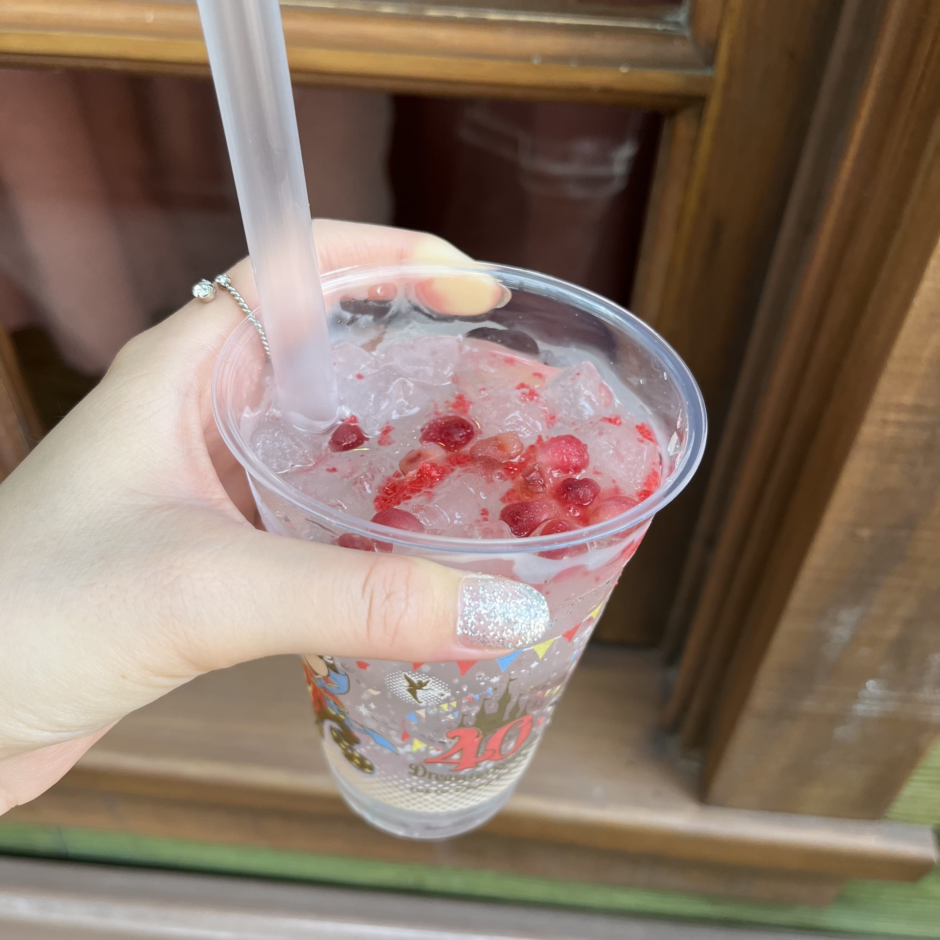 ディズニーランド　限定メニュー　スパークリングゼリードリンク