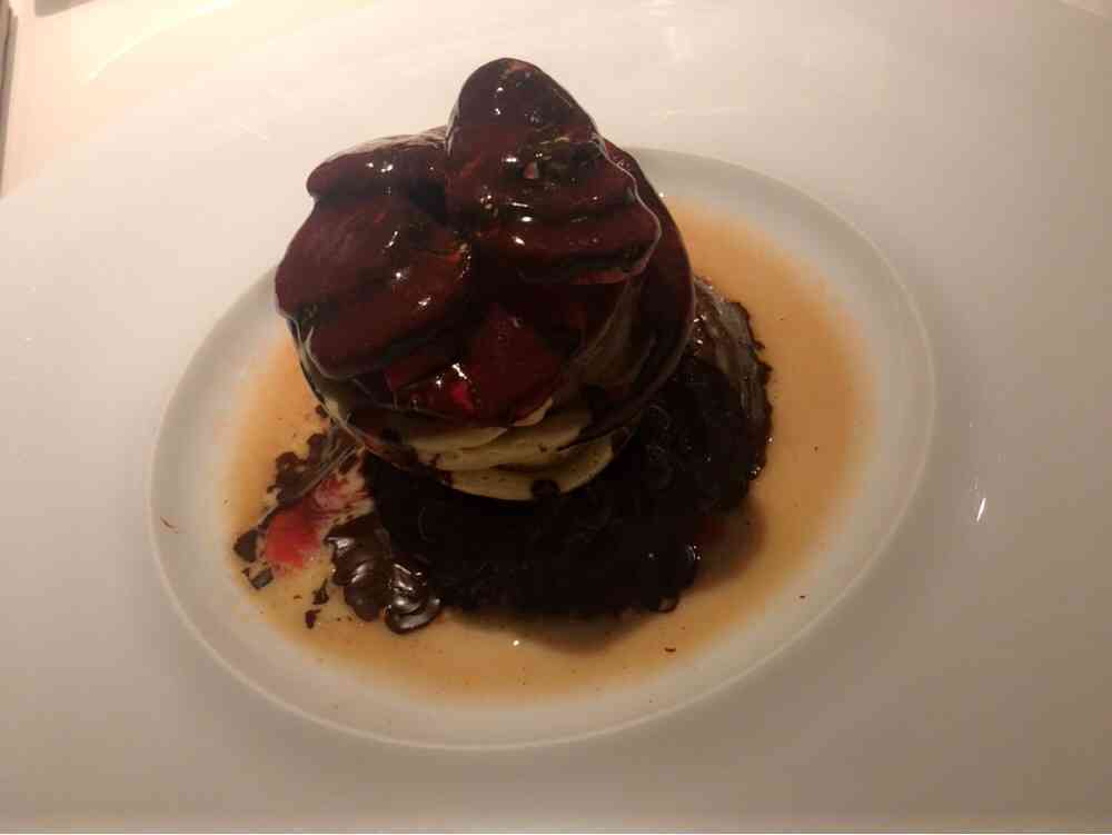 チョコの真下は苺になります