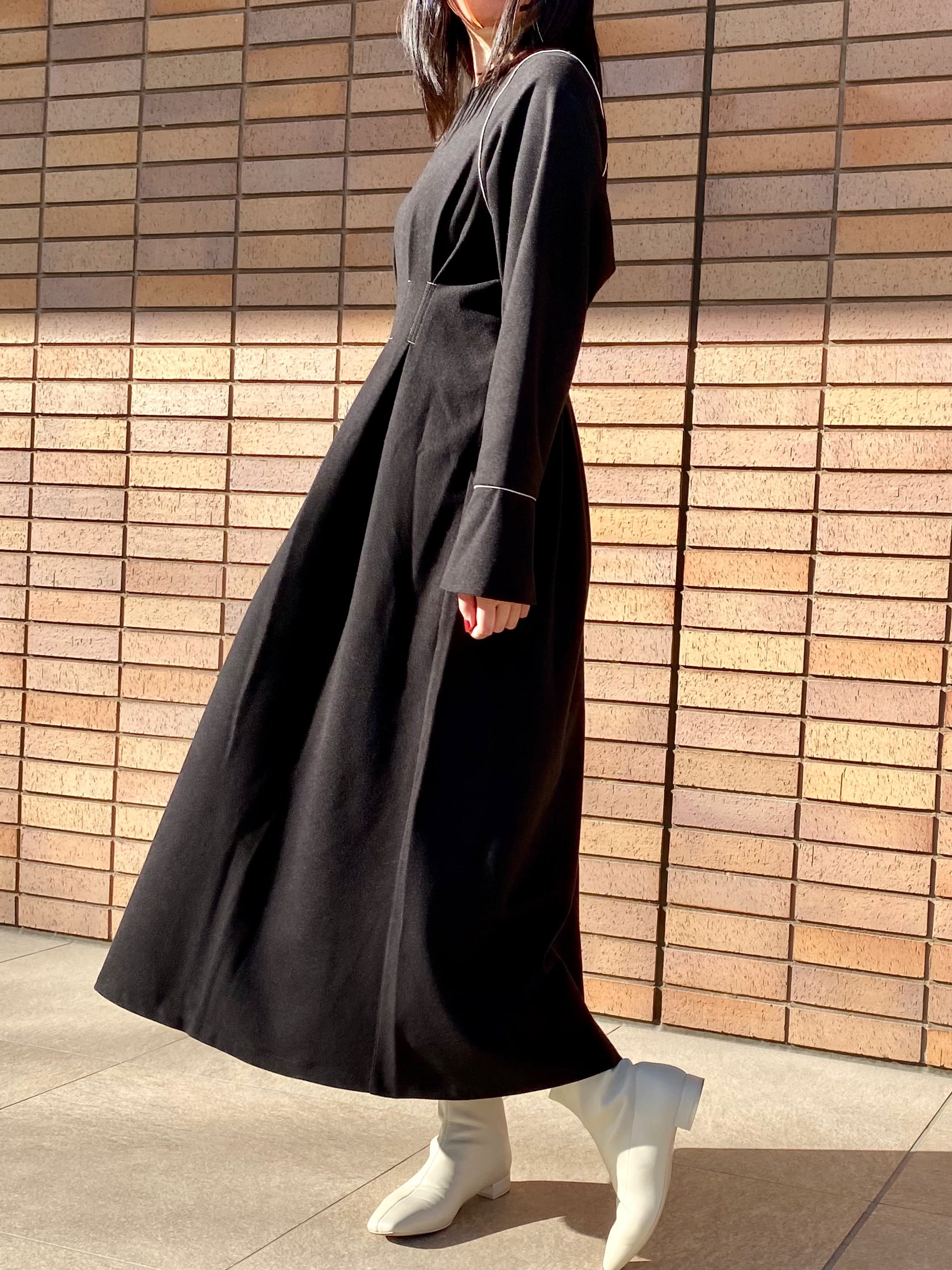 SENSE OF PLACE by URBAN RESEARCH　ウエストマークカットワンピース　横側