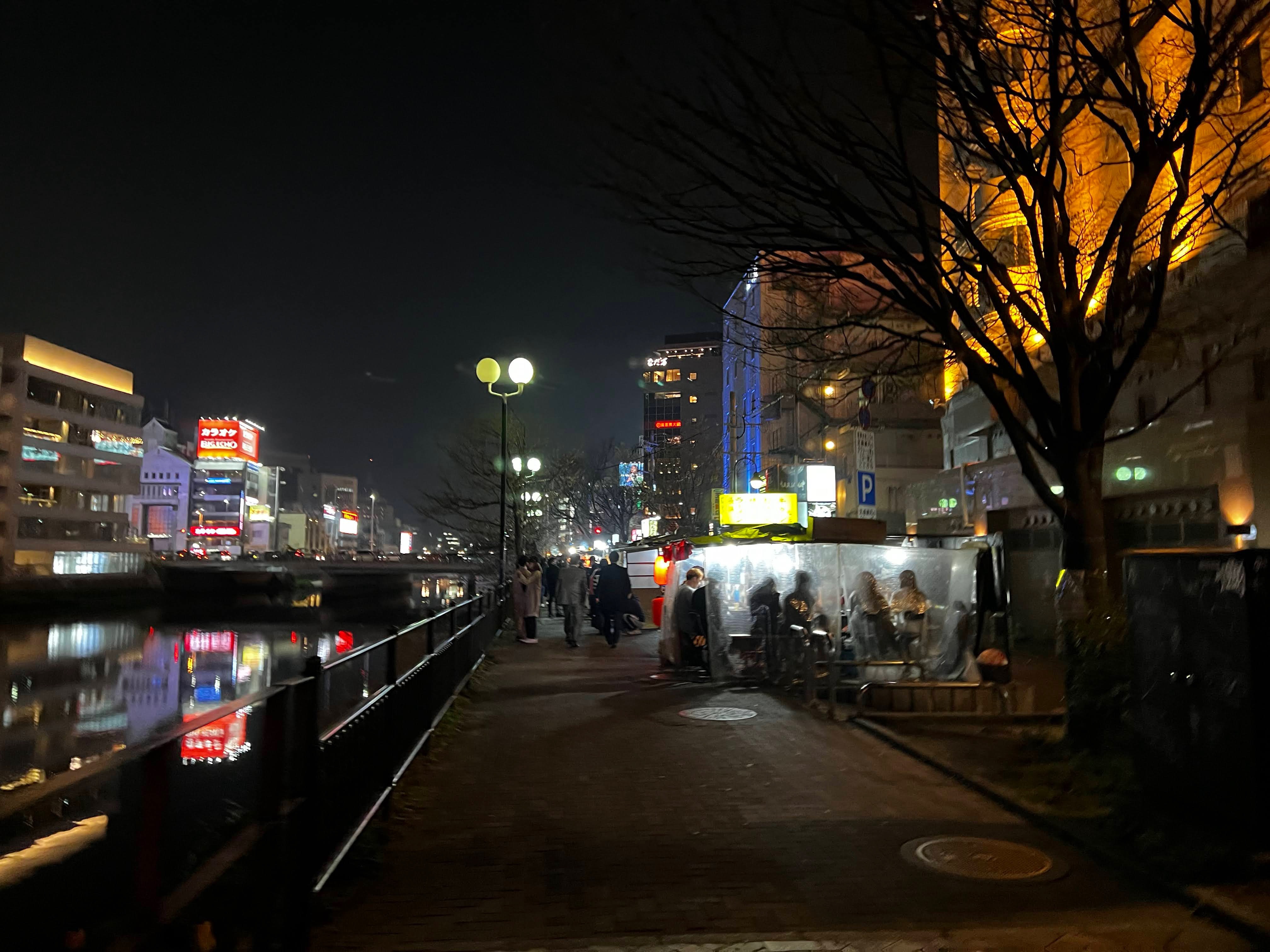 屋台　道　雰囲気