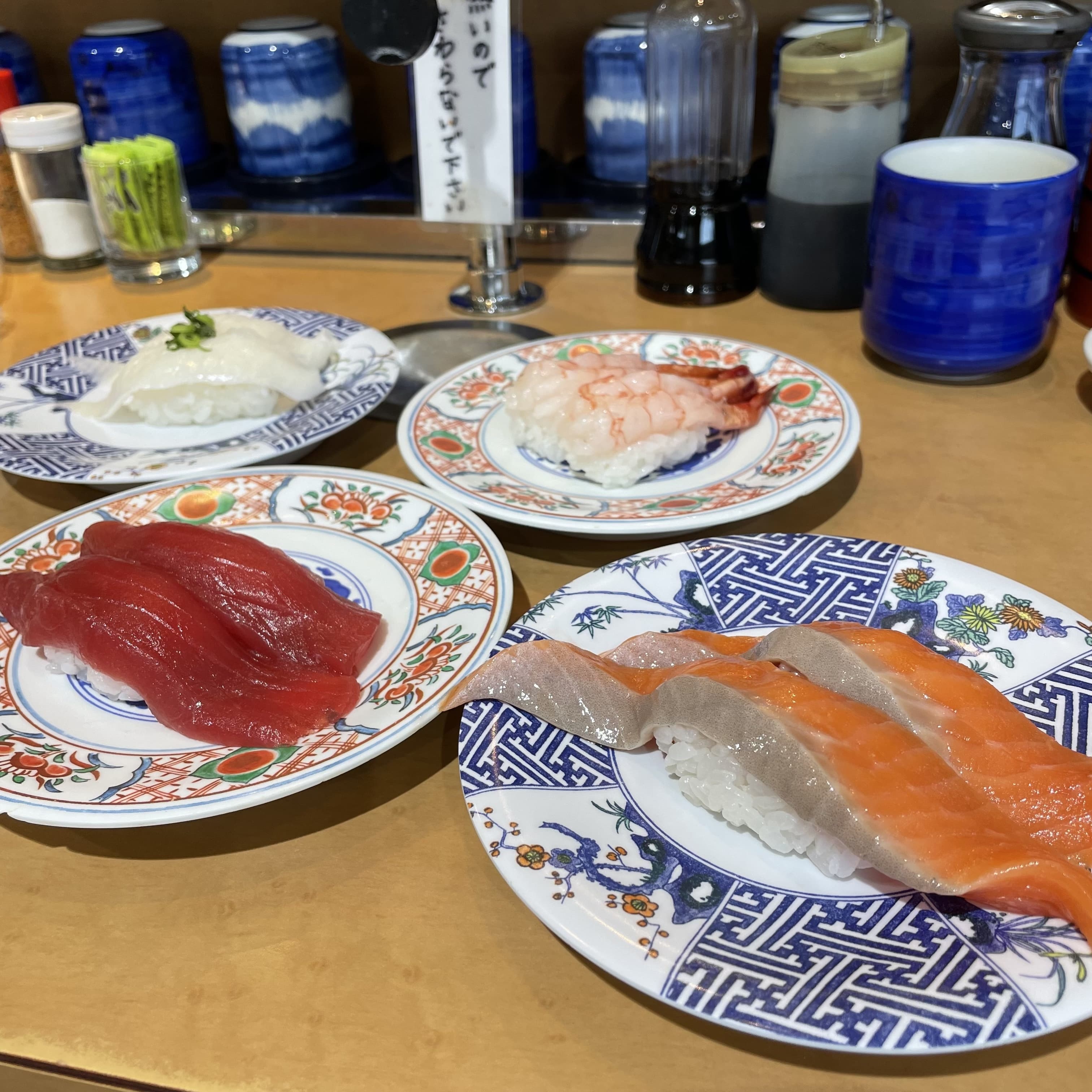 廻鮮寿司 塩釜港　寿司
