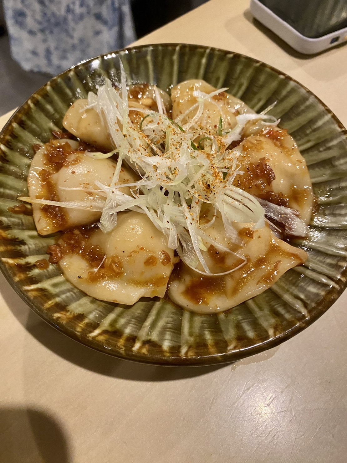 酒羅場　よだれ水餃子　¥490