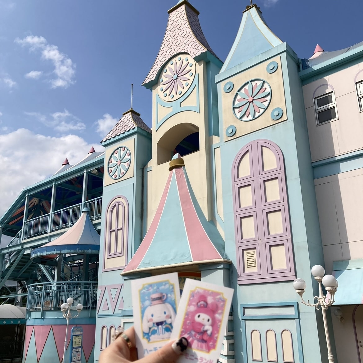 ハーモニーランド　チケット　シナモンロール　マイメロディ