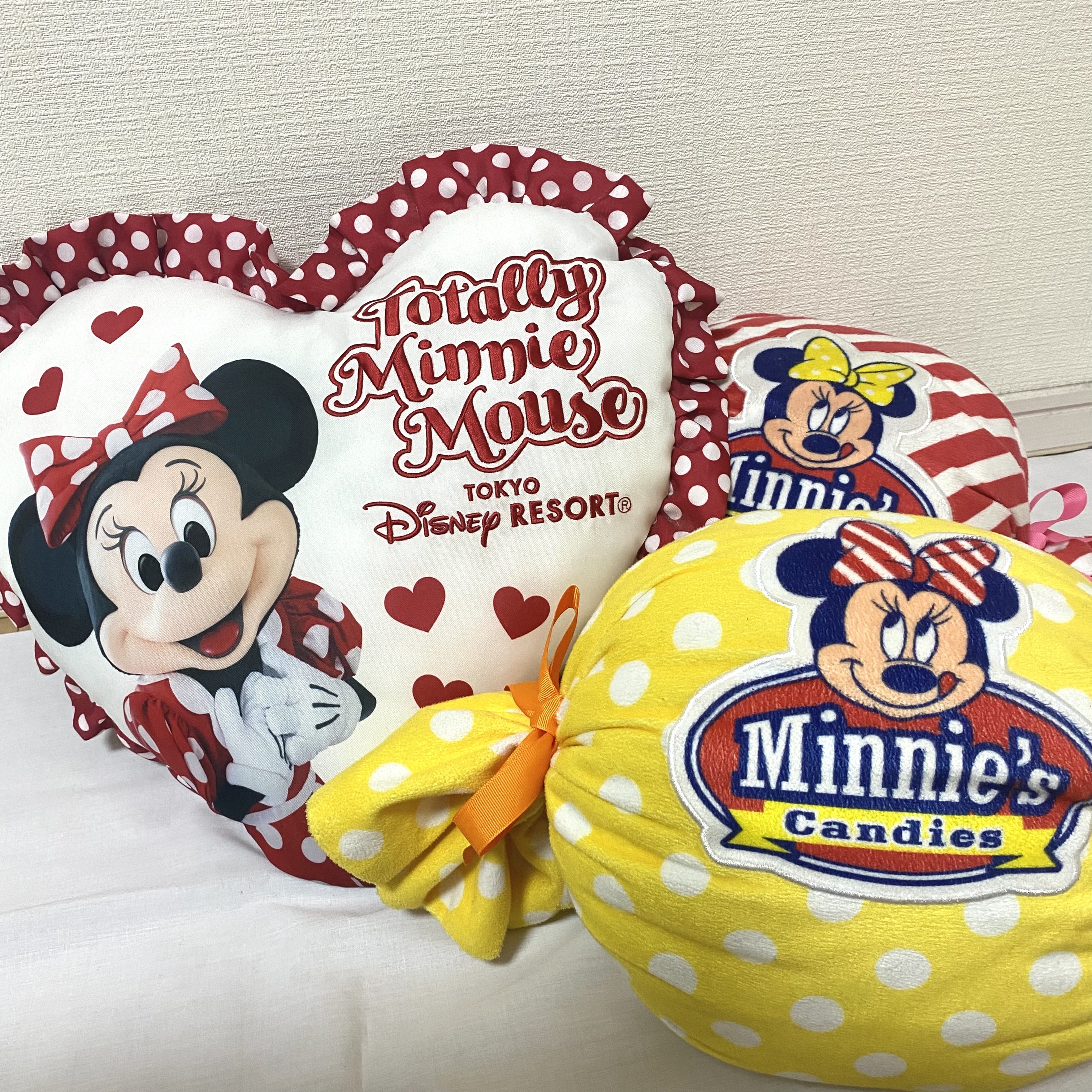 ミニーちゃんのクッション3つ！