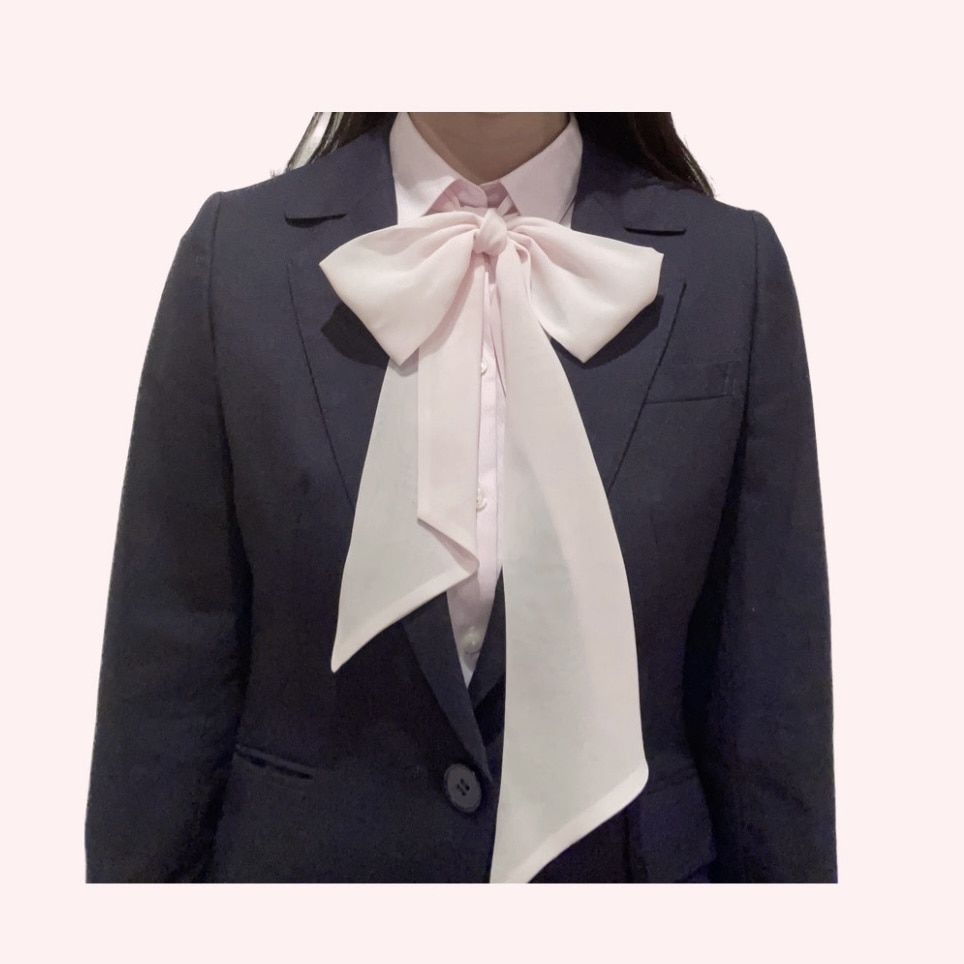 入学式　スーツ　ブラウス