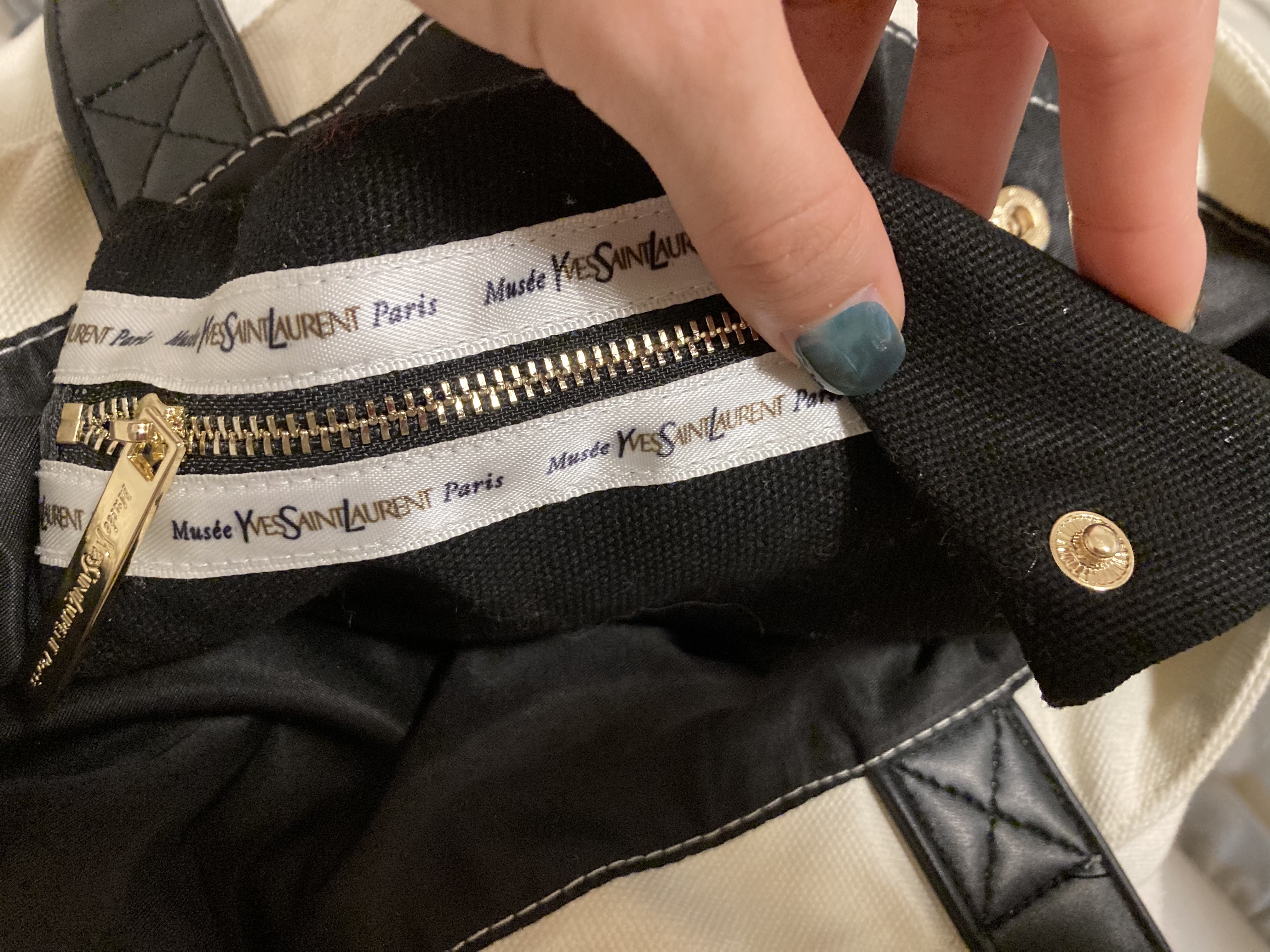 イヴ・サンローラン展　グッズ　トートバッグ