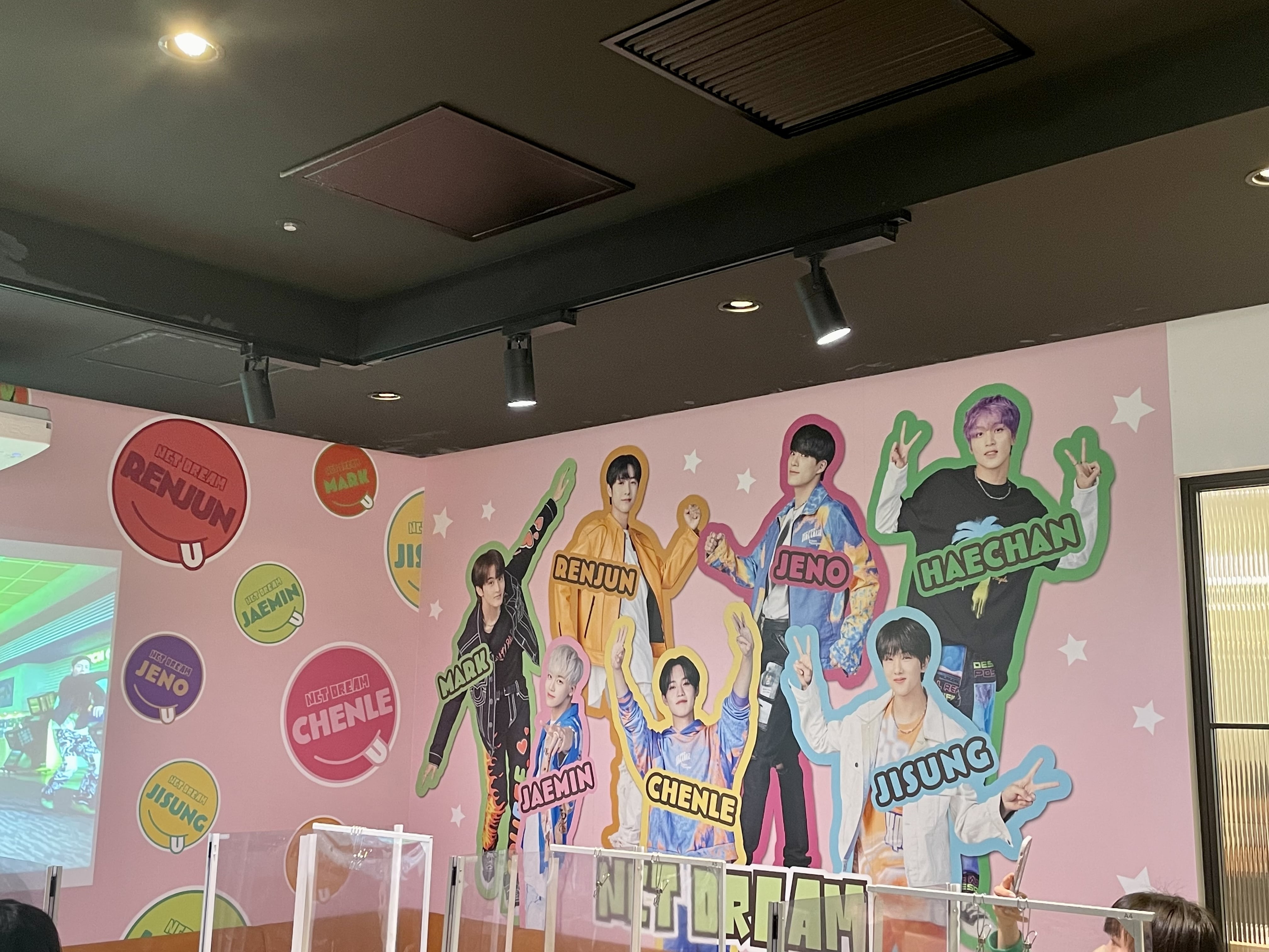 NCT DREAM カフェ　店内の様子