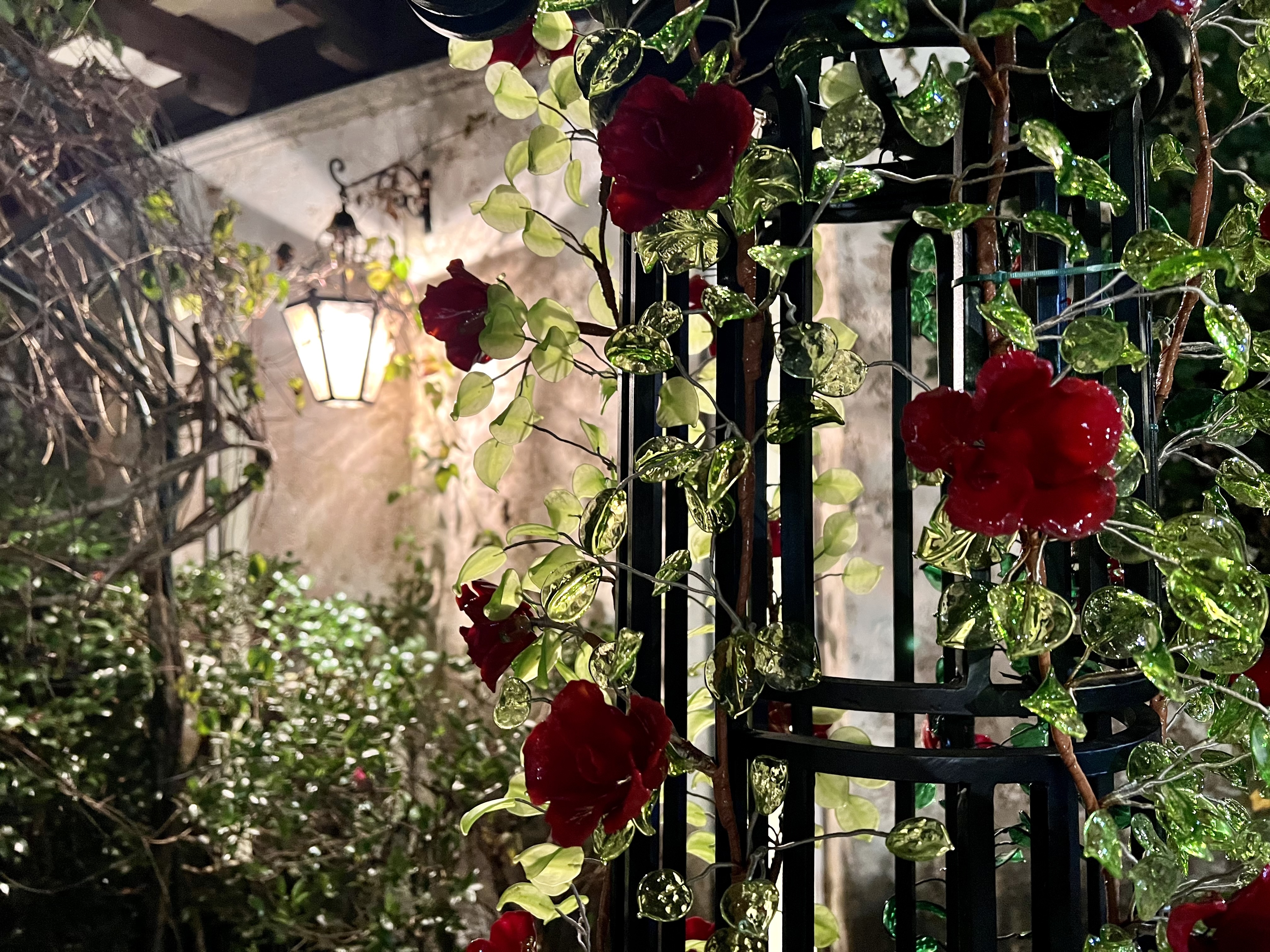 ヴェネチアングラスで作られた薔薇