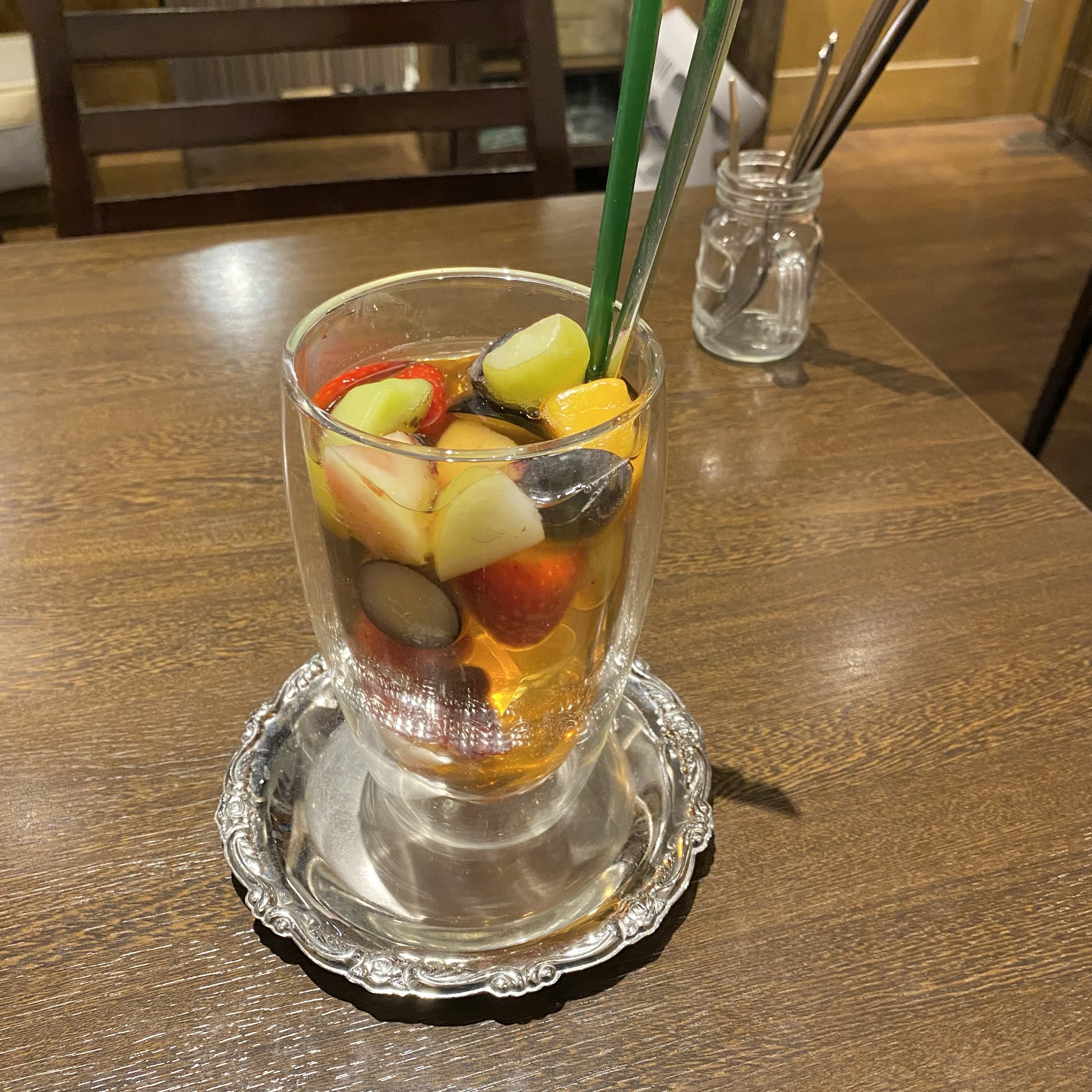 フレッシュフルーツティー、アイス、リスカフェ